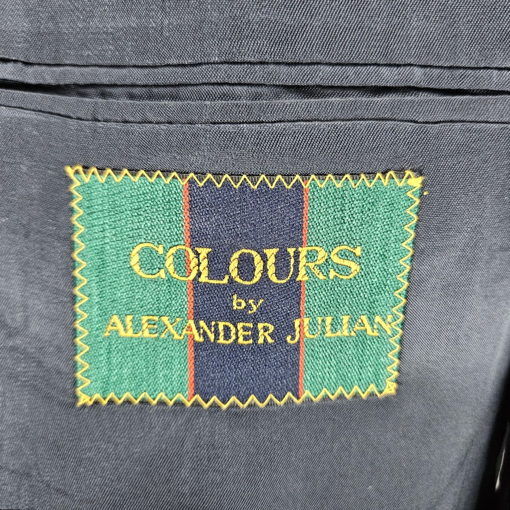 Vintage VTG Colours By Alexander Julian Navy Pinstriped Suit 2 Button Notch USA 40 33x32 Shirt Size 40R - 3 Thumbnail