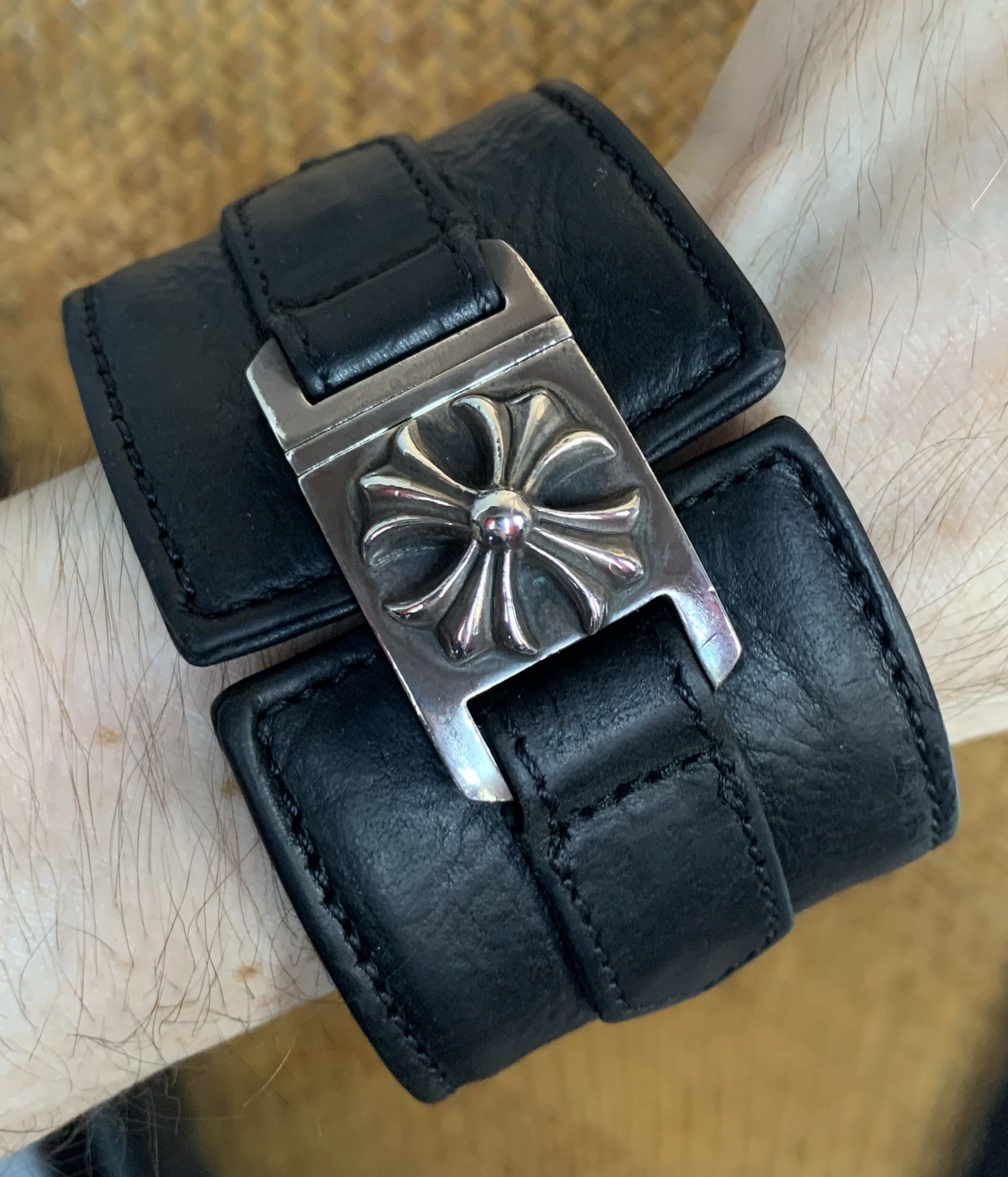 Chrome Hearts Chrome Hearts Wide Leather Silver Cross Bracelet Size ONE SIZE - 18 Thumbnail