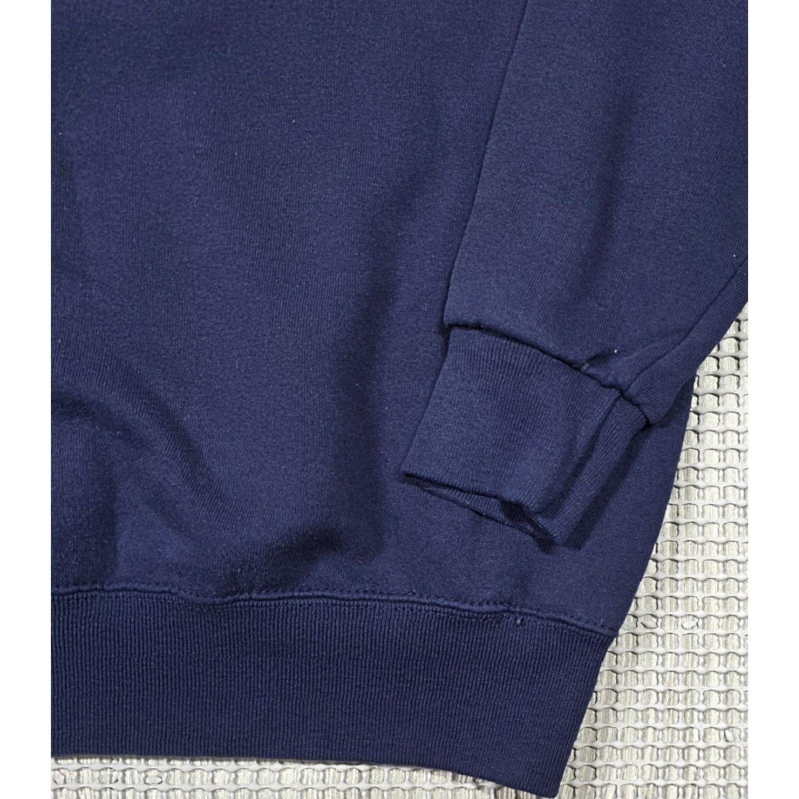 Vintage VTG Santee Sweatshirt Mens Long Sleeve XL Blue Ragland Crewneck USA Sweatshirt Pullover 90s Retro Vintage Graphic Logo Heavyweight Striped? Size US XL / EU 56 / 4 - 4 Thumbnail