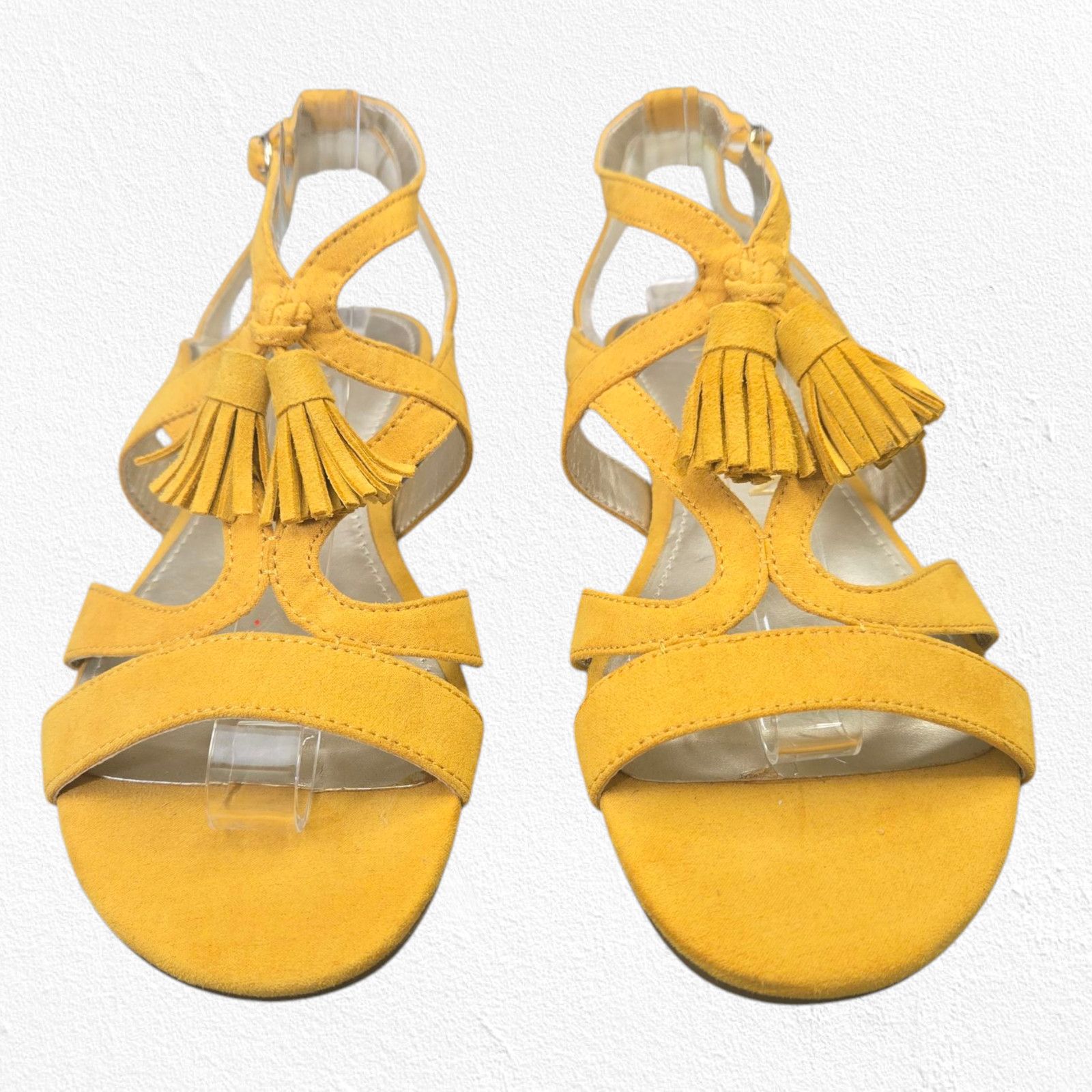 Anne Klein Anne Klein Noreen Yellow Suede Tassel Flat Sandals Size 6 Size US 6 / IT 36 - 4 Thumbnail