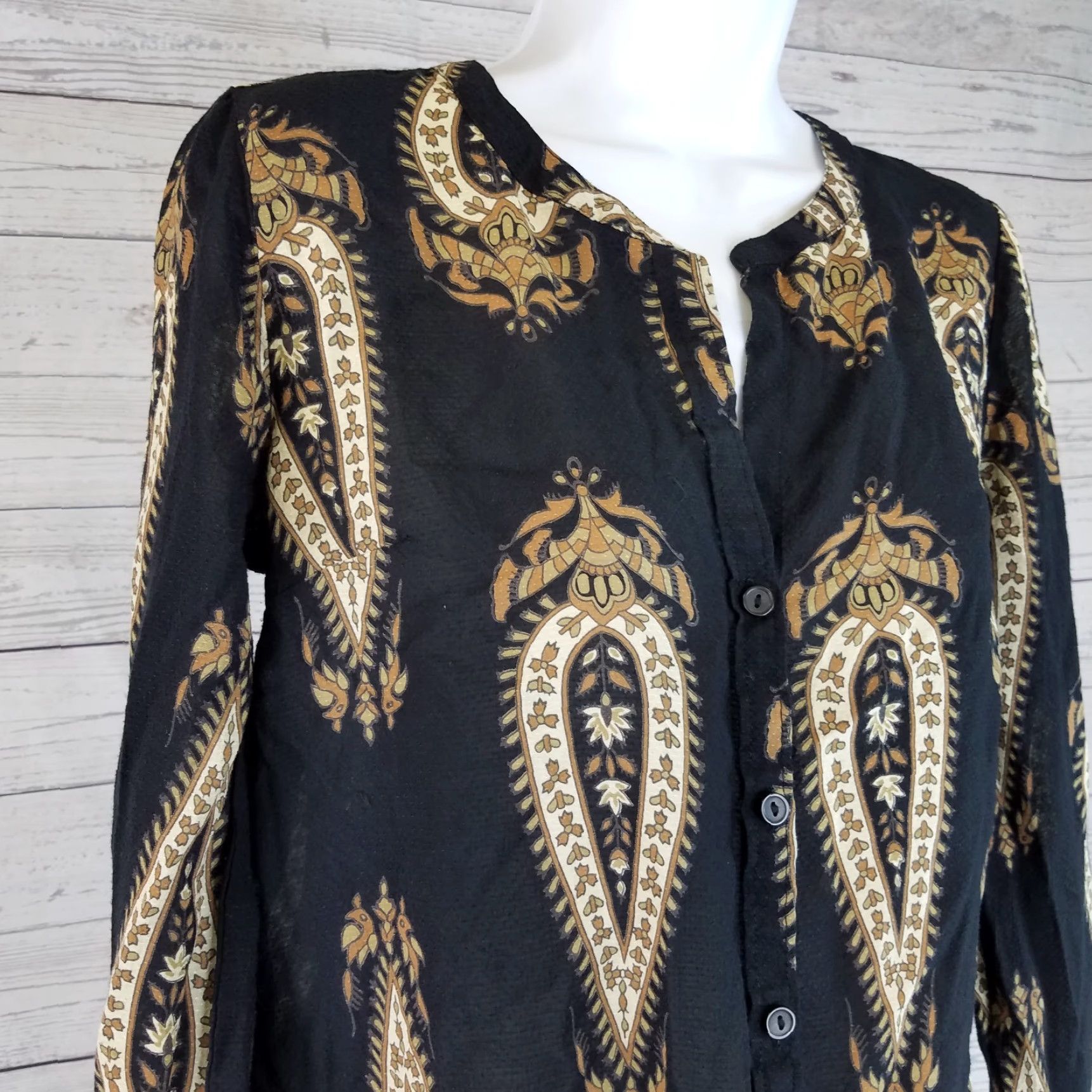 Lucky Brand VINTAGE Lucky Brand Blouse Womens Black Small Button Front Long Sleeve Rayon Size S / US 4 / IT 40 - 4 Thumbnail