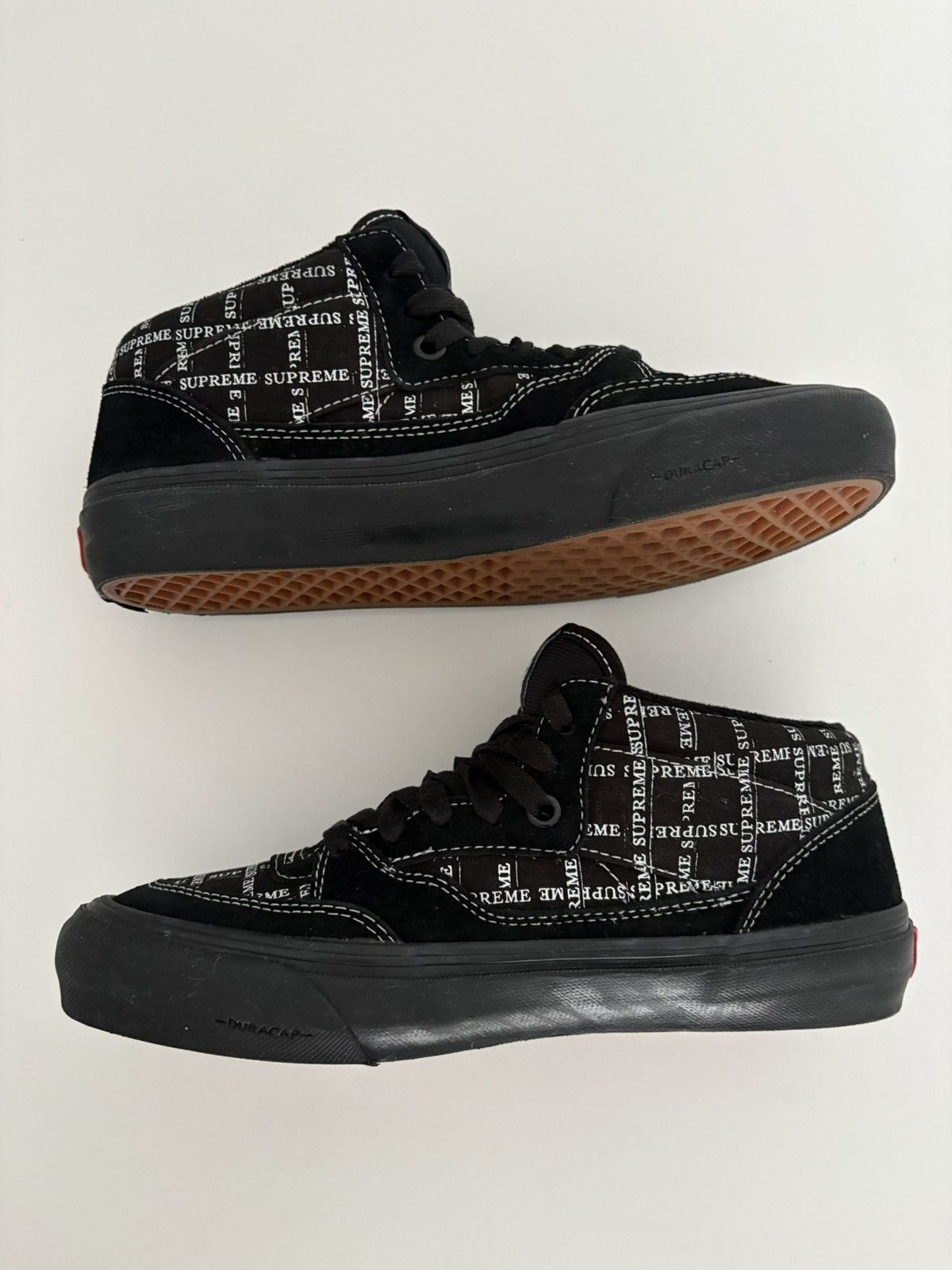 Supreme × Vans Vans x Supreme Half Cab Pro 92 Logo Pattern Black Size US 6 / EU 39 - 3 Thumbnail