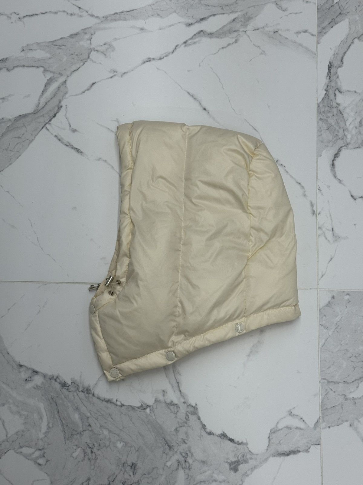 Moncler Moncler Puffer Hood Luxury Hats Size ONE SIZE - 1 Thumbnail