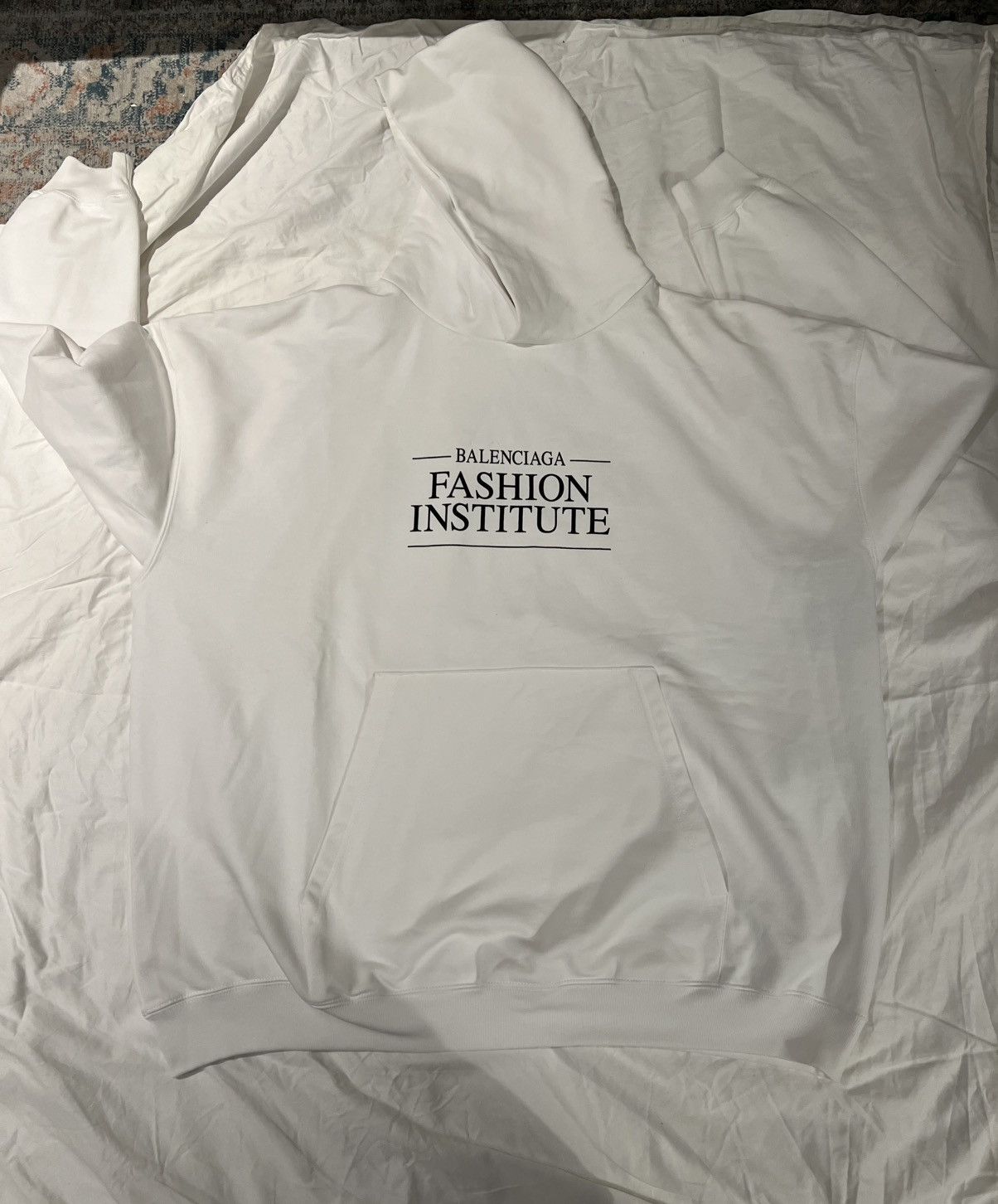 Balenciaga Balenciaga fashion institute of technology oversized hoodie Size US M / EU 48-50 / 2 - 1 Thumbnail