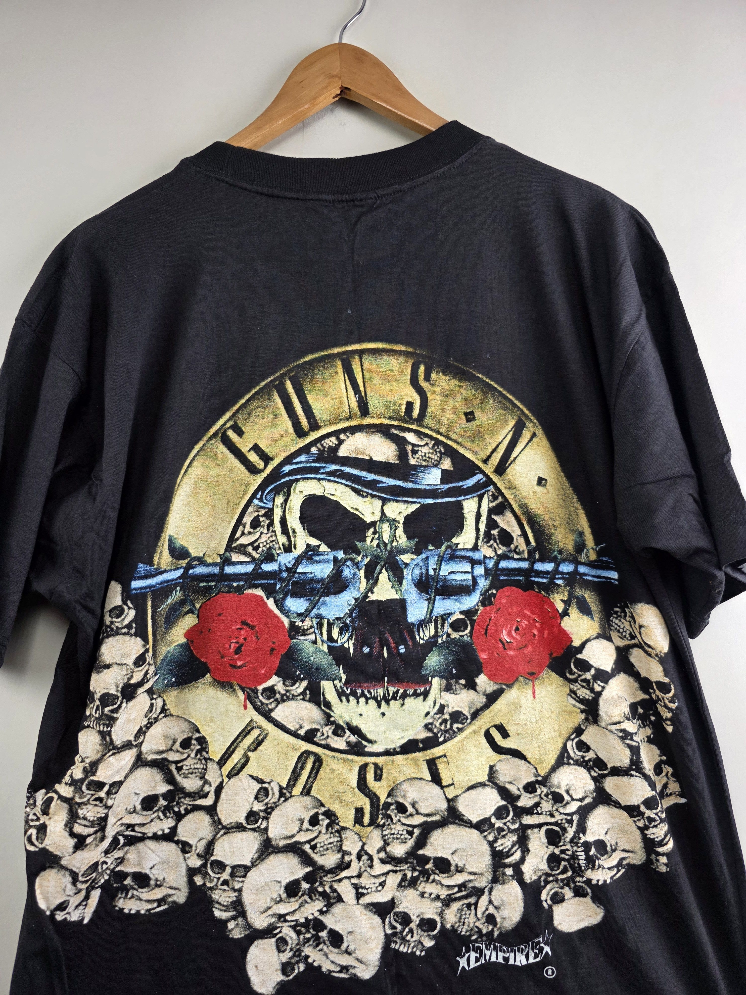Band Tees × Guns N' Roses × Vintage 90s Guns N Roses full print XL 23" 30.5" Size US XL / EU 56 / 4 - 6 Thumbnail