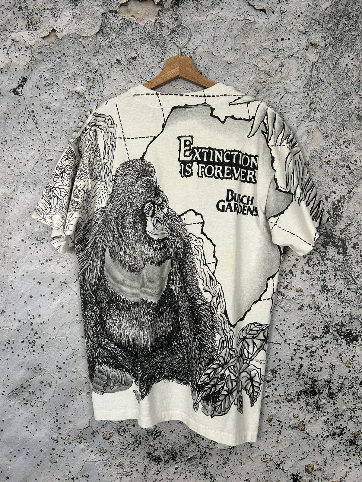 Vintage Vintage Busch Gardens Animal Tee Graphic Single Stitch 90s Size US L / EU 52-54 / 3 - 4 Thumbnail