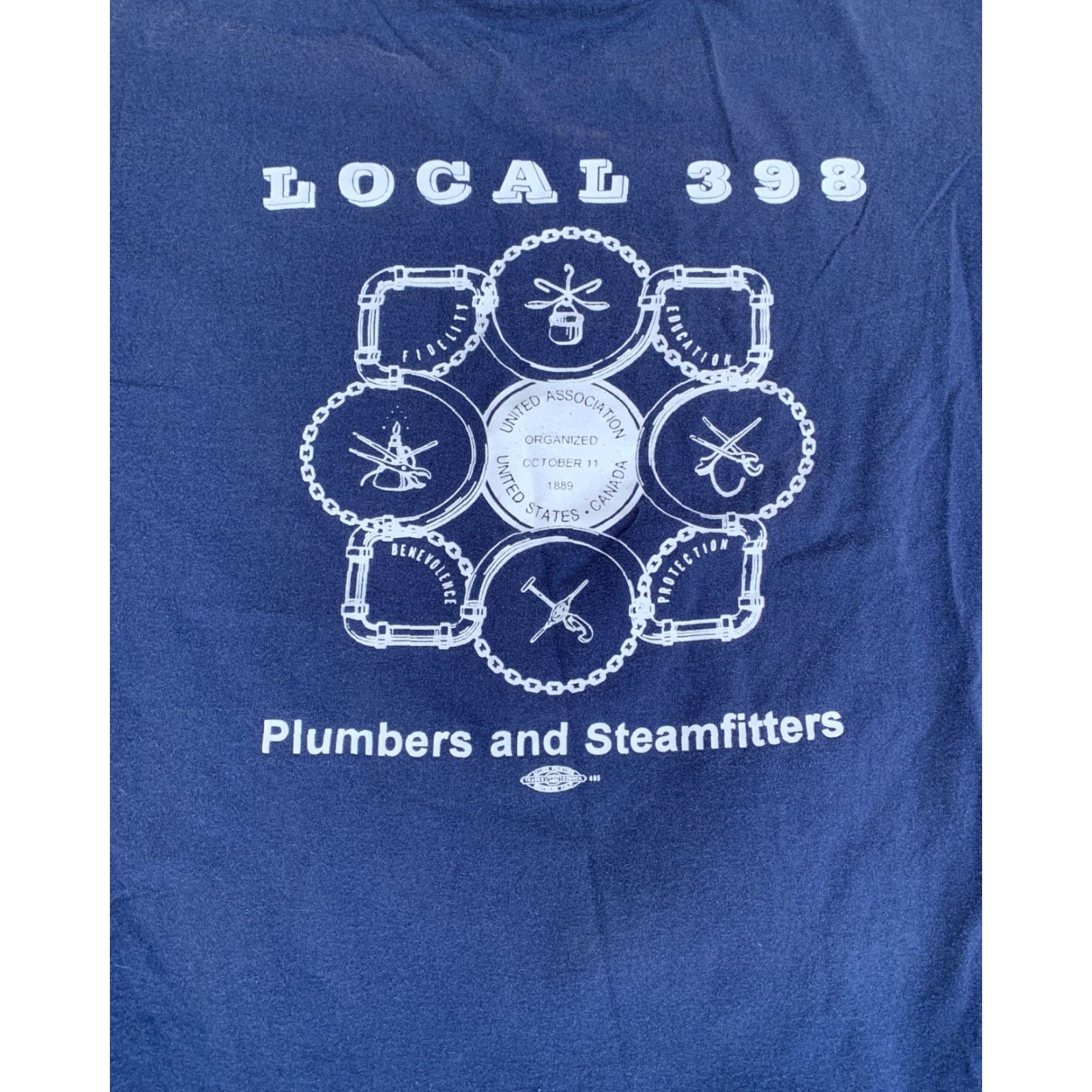 Vintage VINTAGE Oneita Local 398 Plumbers and Steamfitters Pocket T Shirt Short Sleeve Size XL Blue Cotton Mens Size US XL / EU 56 / 4 - 5 Thumbnail