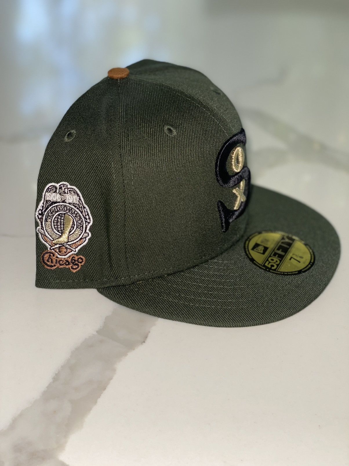 Cooperstown Collection Champagne Chicago White Sox fitted 7 3/8 Size 38 - 2 Thumbnail