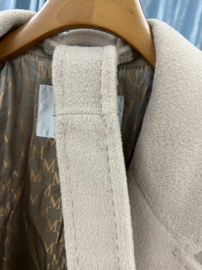 Max Mara Max Mara Small size coat in sand color Size S / US 4 / IT 40 - 2 Thumbnail