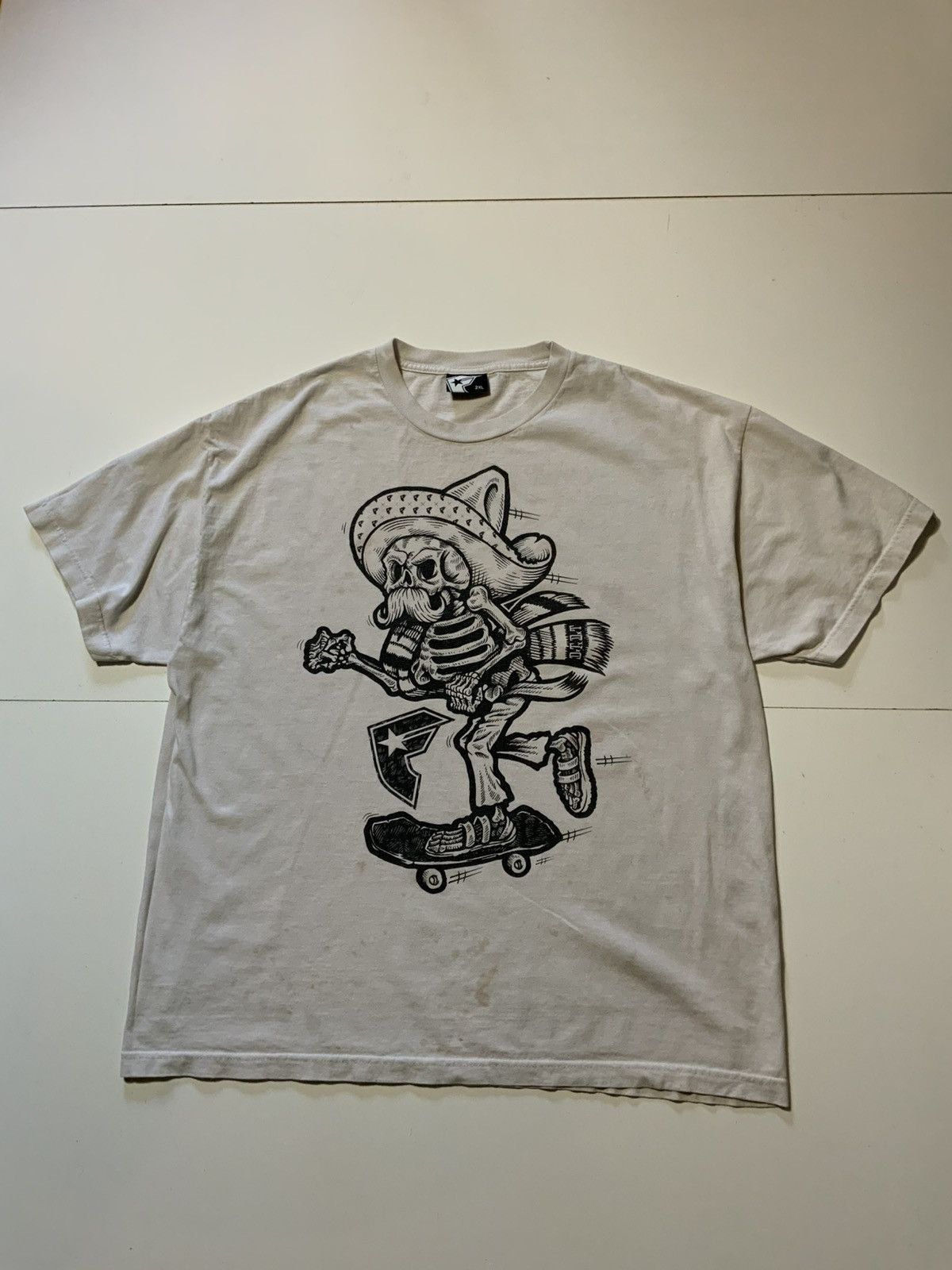 Famous Stars And Straps VTG Y2K Famous Stars Straps Skull Skeleton Skateboard TShirt Size US XXL / EU 58 / 5 - 1 Thumbnail