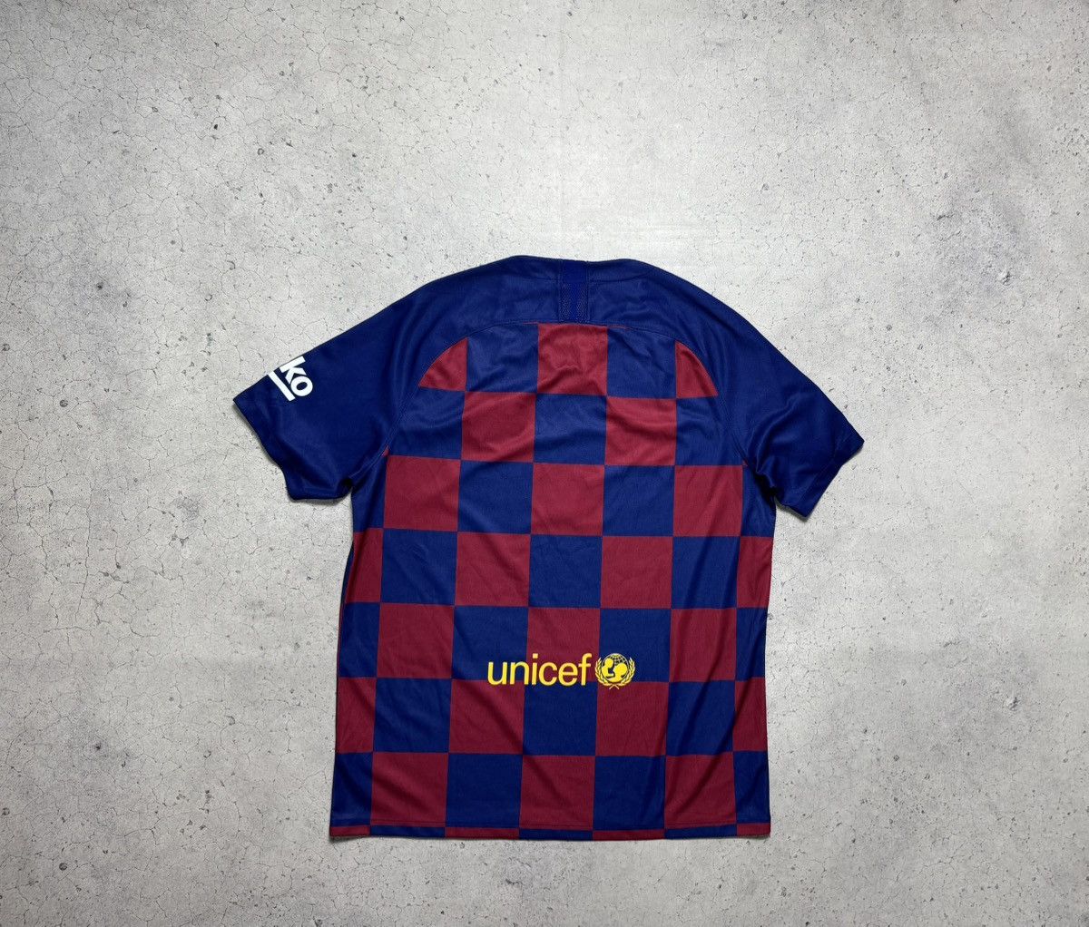 Nike Nike FC Barcelona 2019/2020 Soccer Jersey Football Drill Y2K Size US XL / EU 56 / 4 - 11 Thumbnail