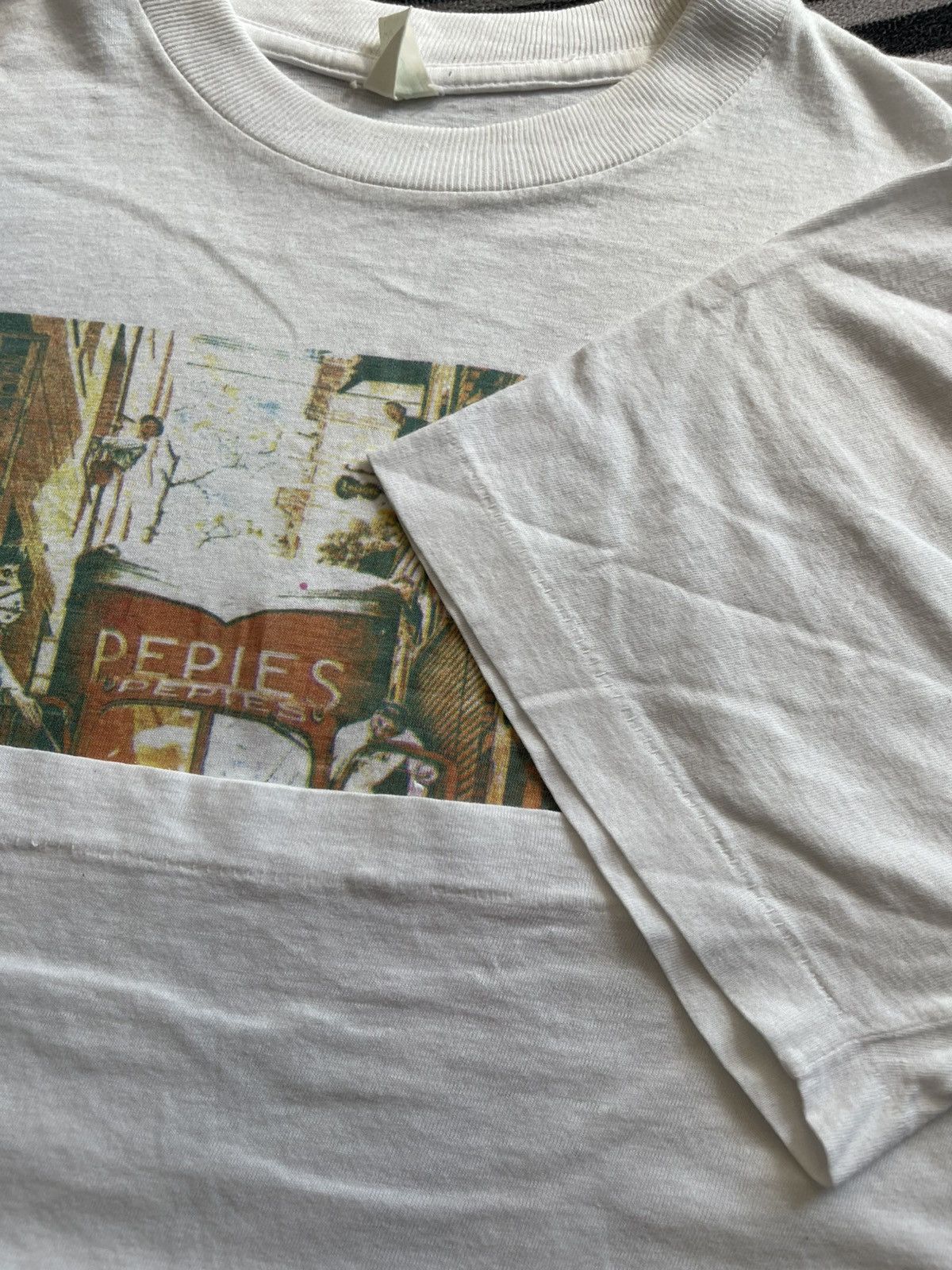 Arts & Science Vintage 90s Norman Rockwell "Roadblock / PEPIES Truck" Tee Size US XL / EU 56 / 4 - 4 Thumbnail
