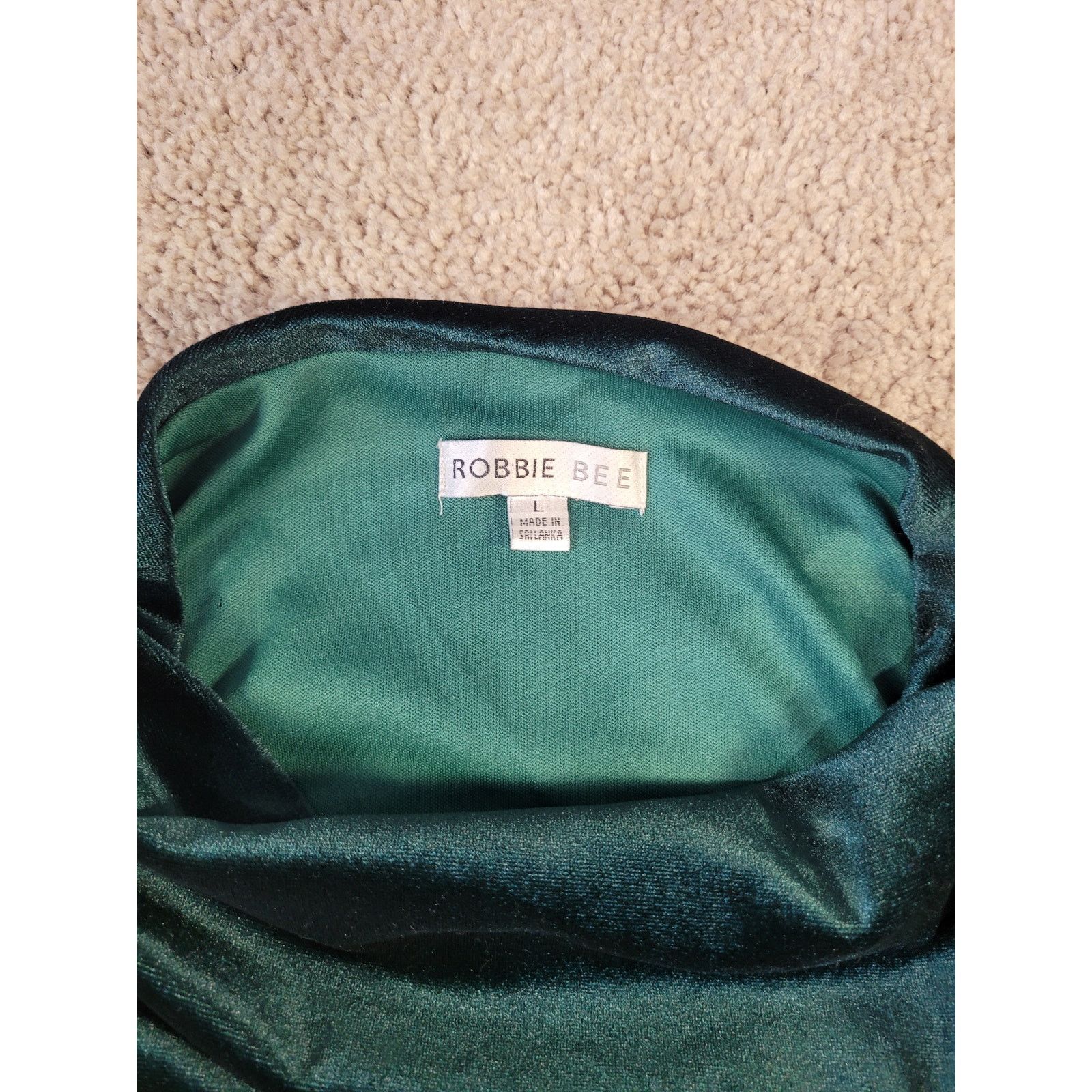 NWOT Robbie Bee Emerald Velvet Cowl Maxi Dress L