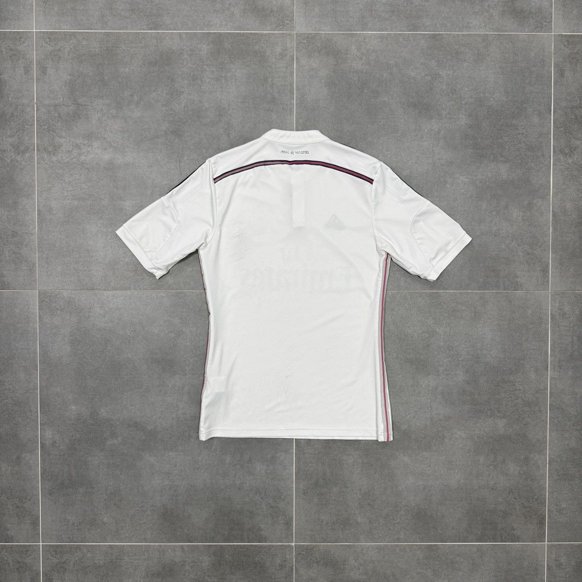 Adidas Adidas Real Madrid CF 2014/2015 Home Soccer Jersey Shirt Size US S / EU 44-46 / 1 - 18 Thumbnail