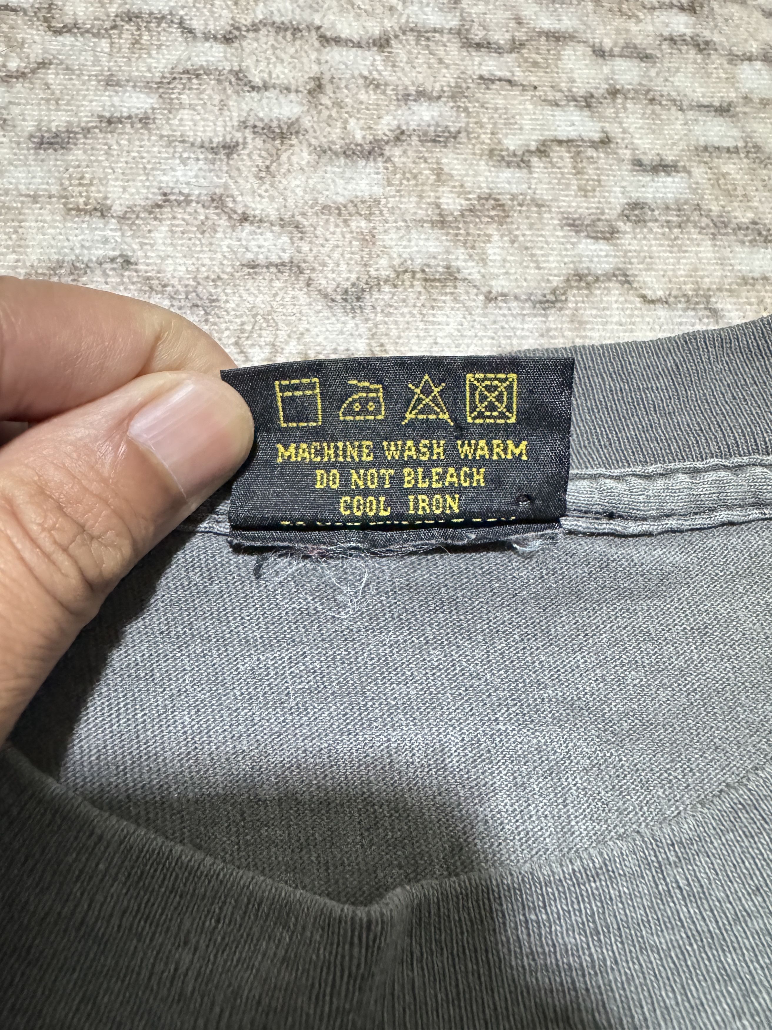 Vintage Vintage Conart Design USA Sun Faded Biggie Tupac T shirt Size US M / EU 48-50 / 2 - 4 Thumbnail