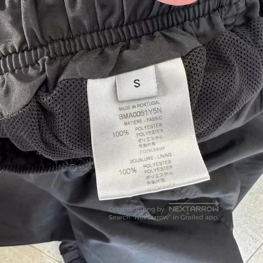 Givenchy Givenchy Small Logo Shorts. Size US 26 / EU 42 - 4 Thumbnail