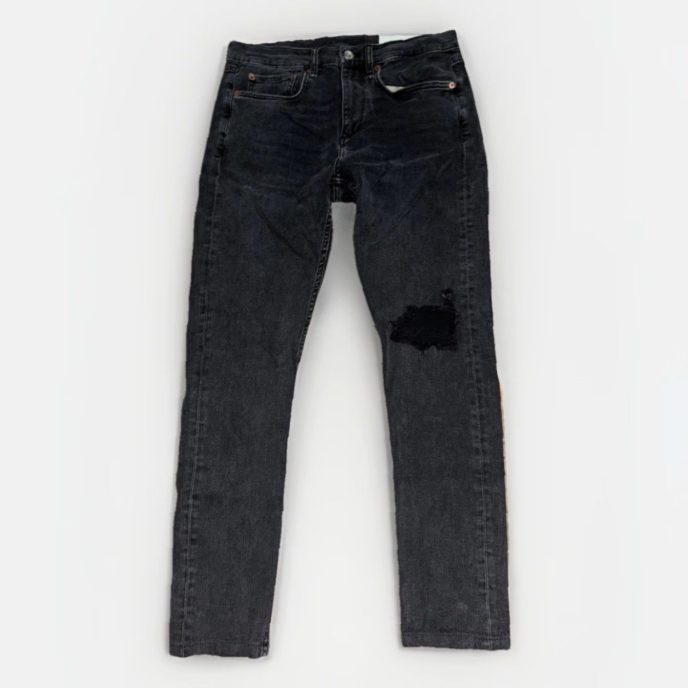 Rag & Bone Rag & Bone Skinny Jeans Black Distressed 32x30 Men's Jeans, 32 Inseam Slim Fit Distressed Knee 30 in Inseam Button Zip Regular 32x30 Size US 32 / EU 48 - 2 Thumbnail