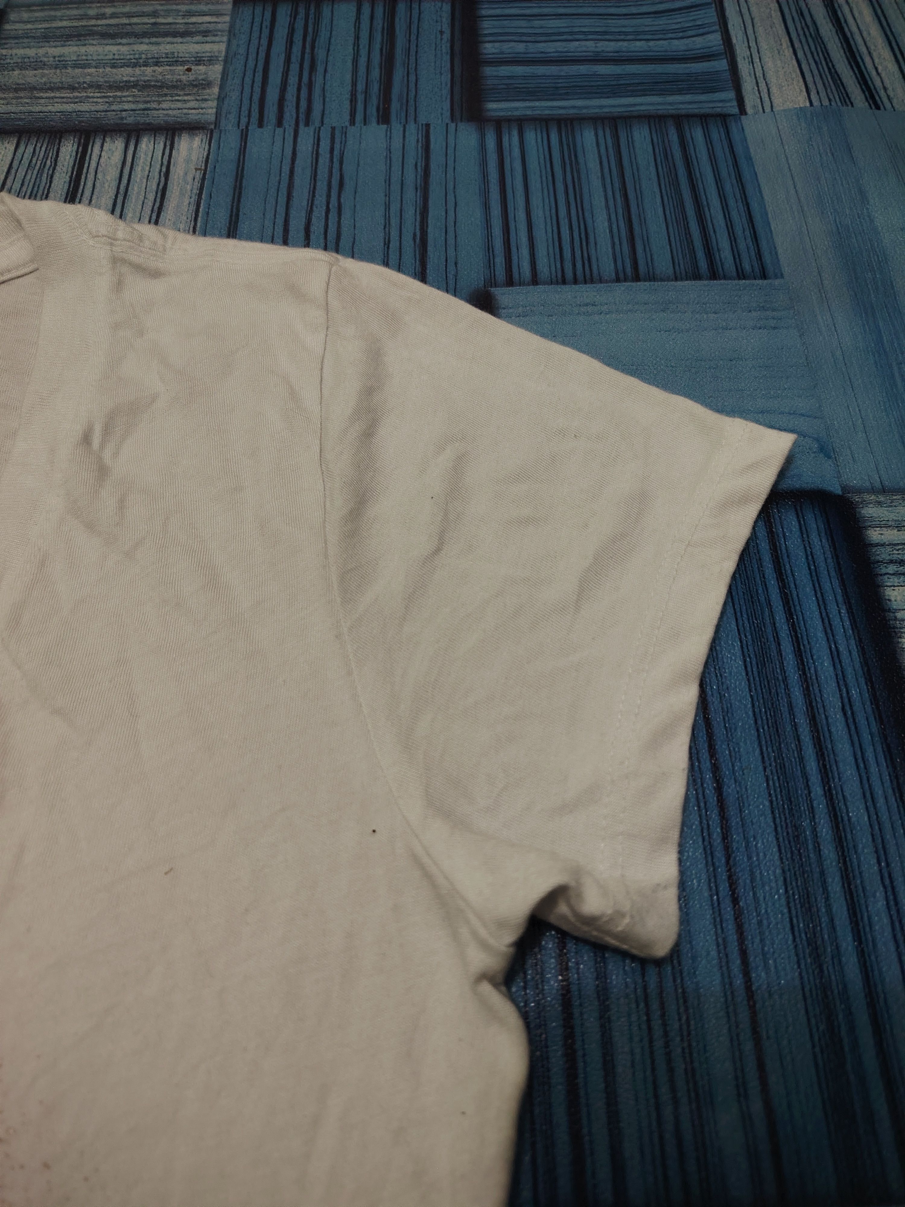 True Religion True Religion v neck Size S / US 4 / IT 40 - 6 Thumbnail