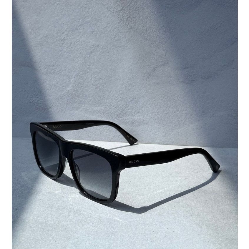 Gucci NEW Gucci GG0158SN Black Square Unisex Sunglasses  display picture 2