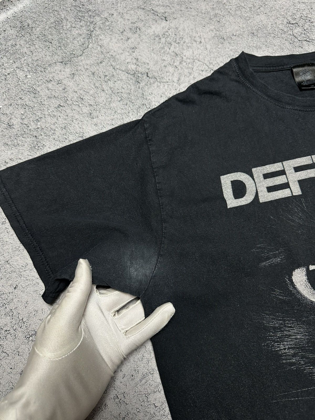 Band Tees Vintage Deftones Cat Rock Metal Band Tee Shirt Size US XL / EU 56 / 4 - 6 Thumbnail
