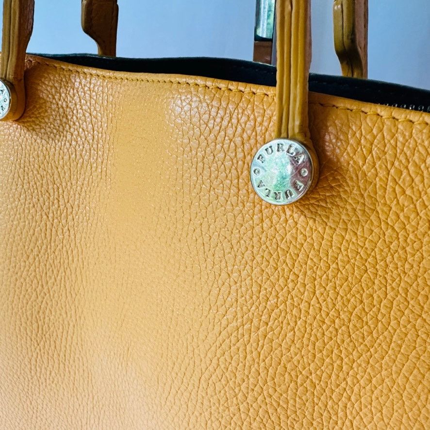Furla FURLA Eden Medium East West Tote Bag Mandarin Orange Pebbled Size ONE SIZE - 7 Thumbnail
