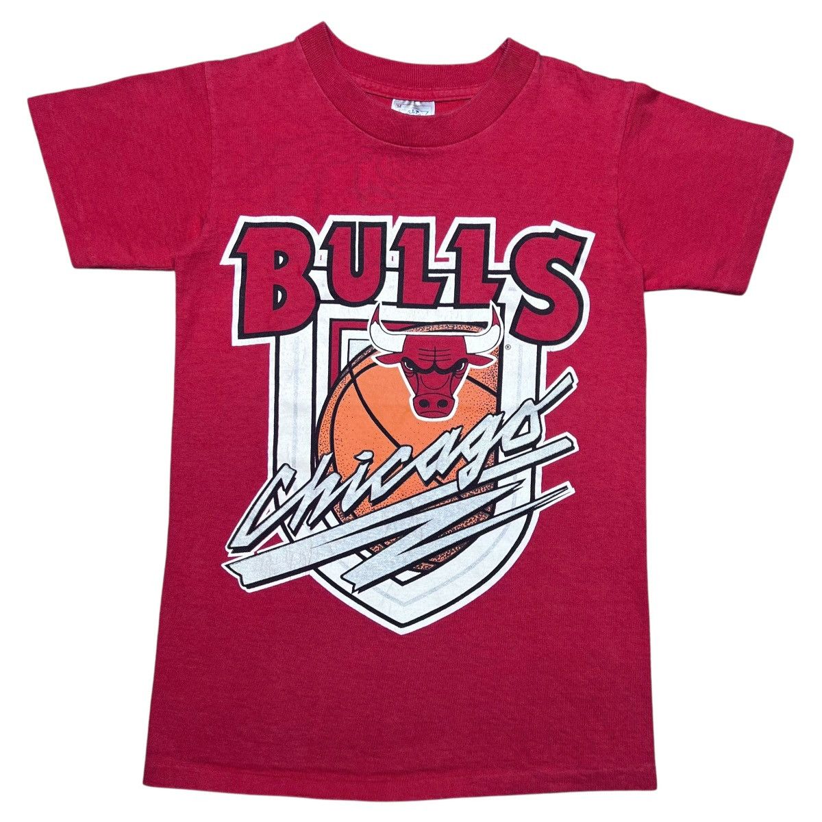 NBA Vtg 1990s NBA Chicago Bulls Basketball Mascot Spell Out Tee Size US S / EU 44-46 / 1 - 1 Thumbnail
