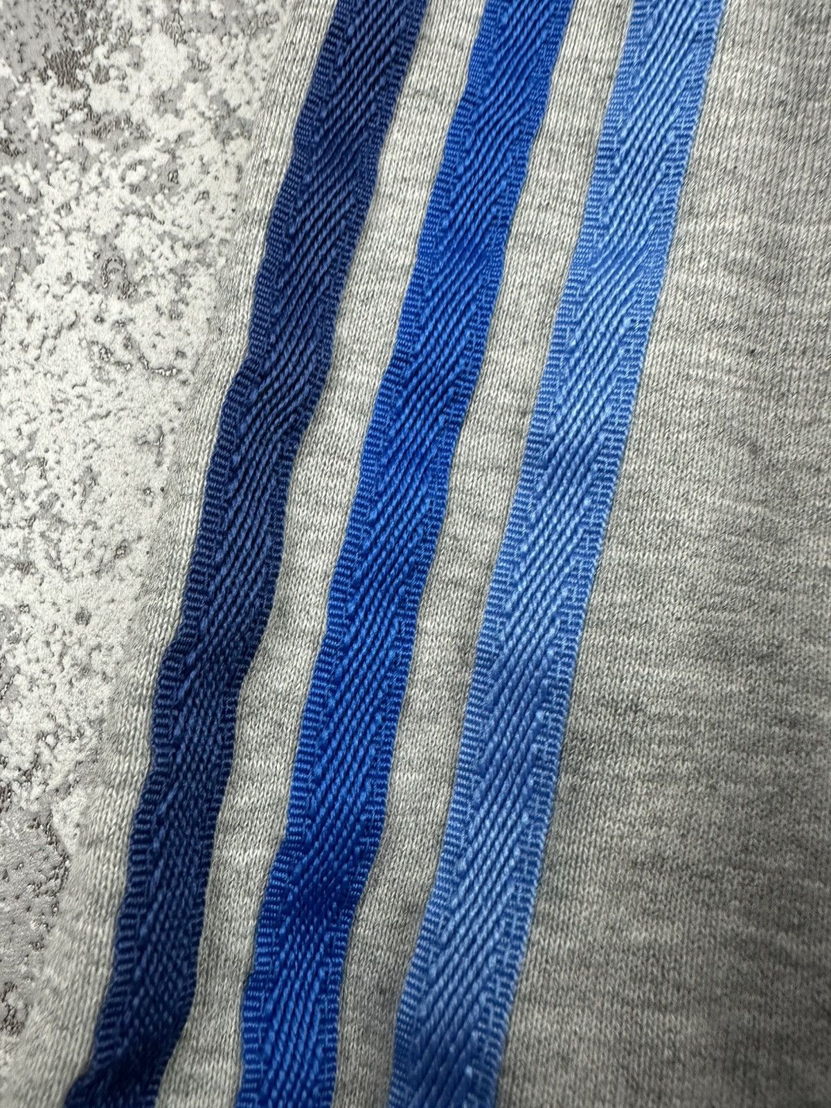 Adidas Custom Adidas Essentials Crewneck Sweatshirt Hoodie Size US M / EU 48-50 / 2 - 9 Thumbnail