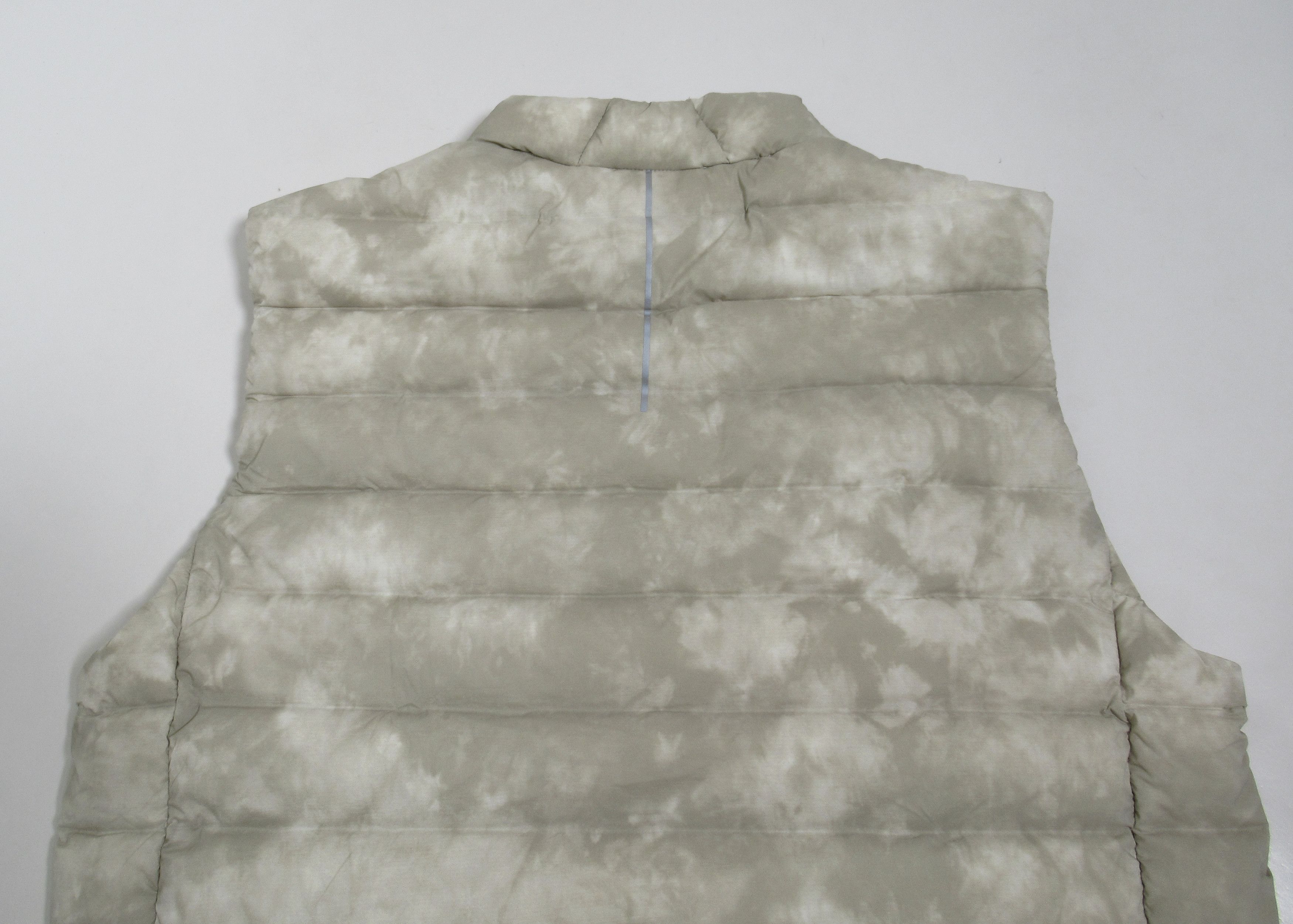Lululemon Lululemon Men's Navigation Stretch Down Vest Mesosphere Size US L / EU 52-54 / 3 - 5 Thumbnail