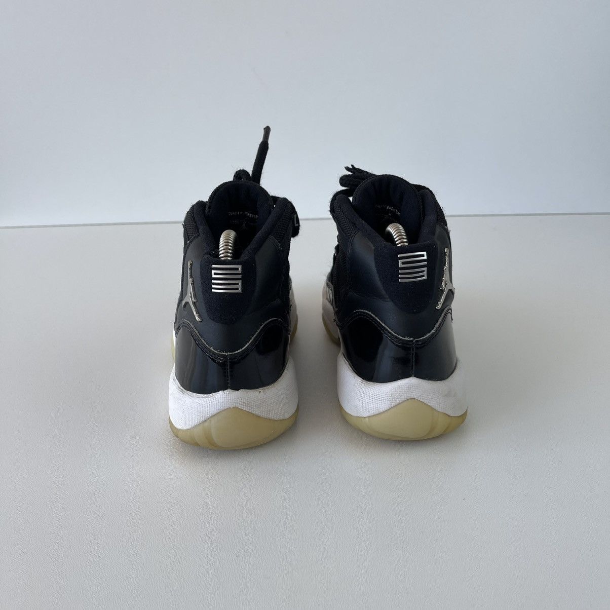 Jordan Brand Nike Air Jordan 11 Retro Jubilee GS 20 Hi-Top Shoes Black Size US 6 / IT 36 - 7 Thumbnail