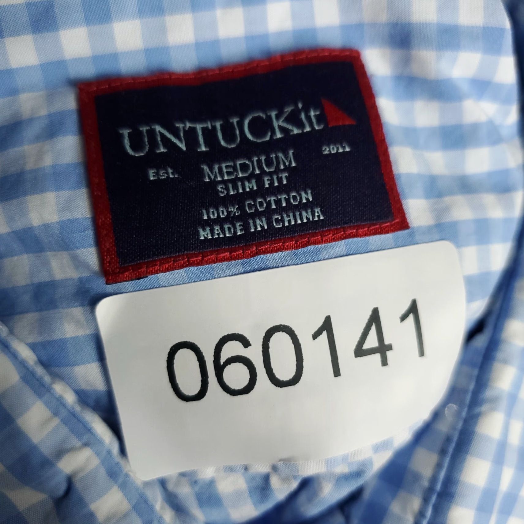 UNTUCKit UNTUCKit Blue Check Button-Up Shirt Mens Medium Slim Fit Long Sleeve Casual Size US M / EU 48-50 / 2 - 7 Thumbnail