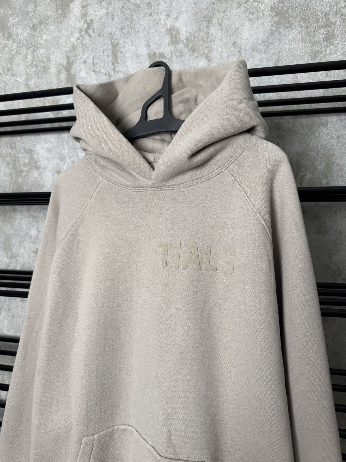 Essentials Rare Hoodie Essentials Fear of God Size US XL / EU 56 / 4 - 2 Thumbnail