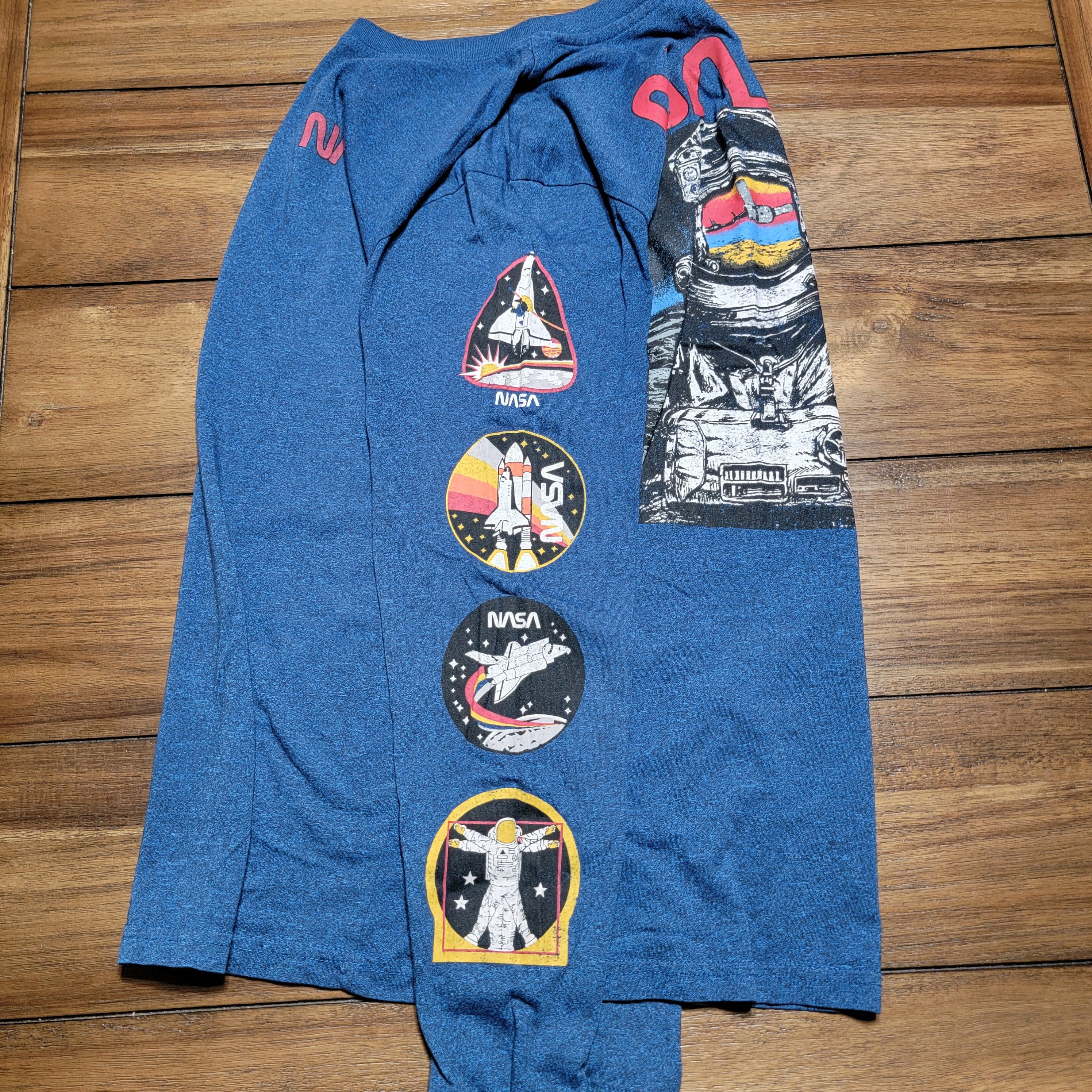 Other Fifth Sun LS Tee Nasa Graphic on Back & Arm - Size Small Size US S / EU 44-46 / 1 - 3 Thumbnail