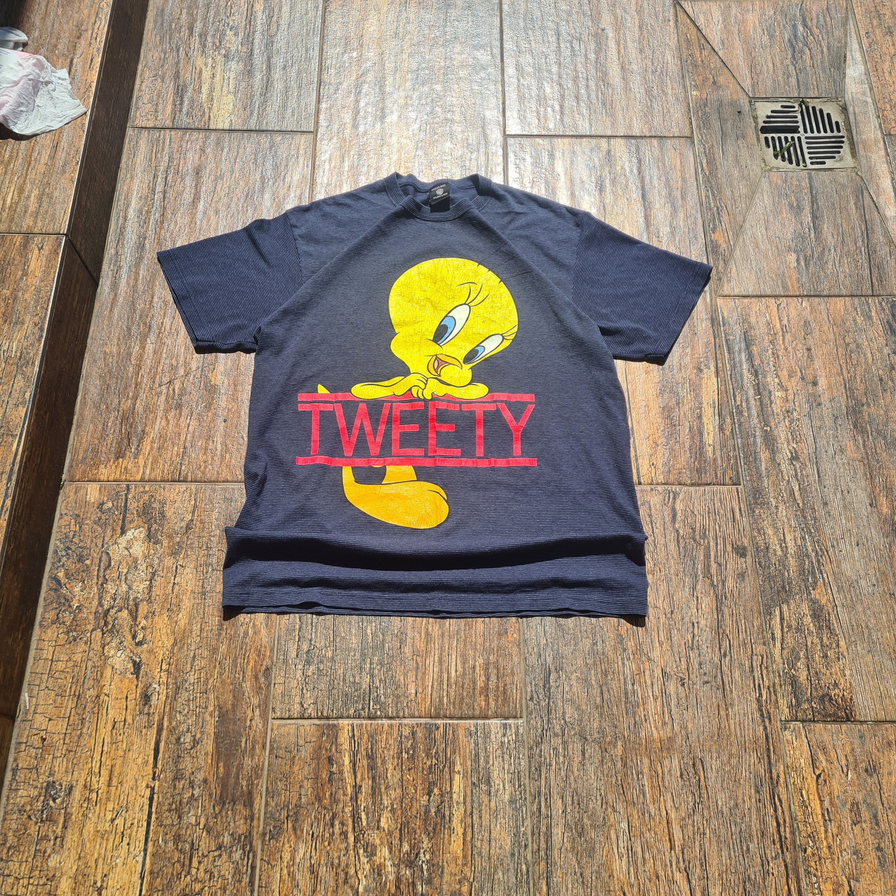 Vintage 1997 Warner Bros Tweety Bird Mirror Print Tee