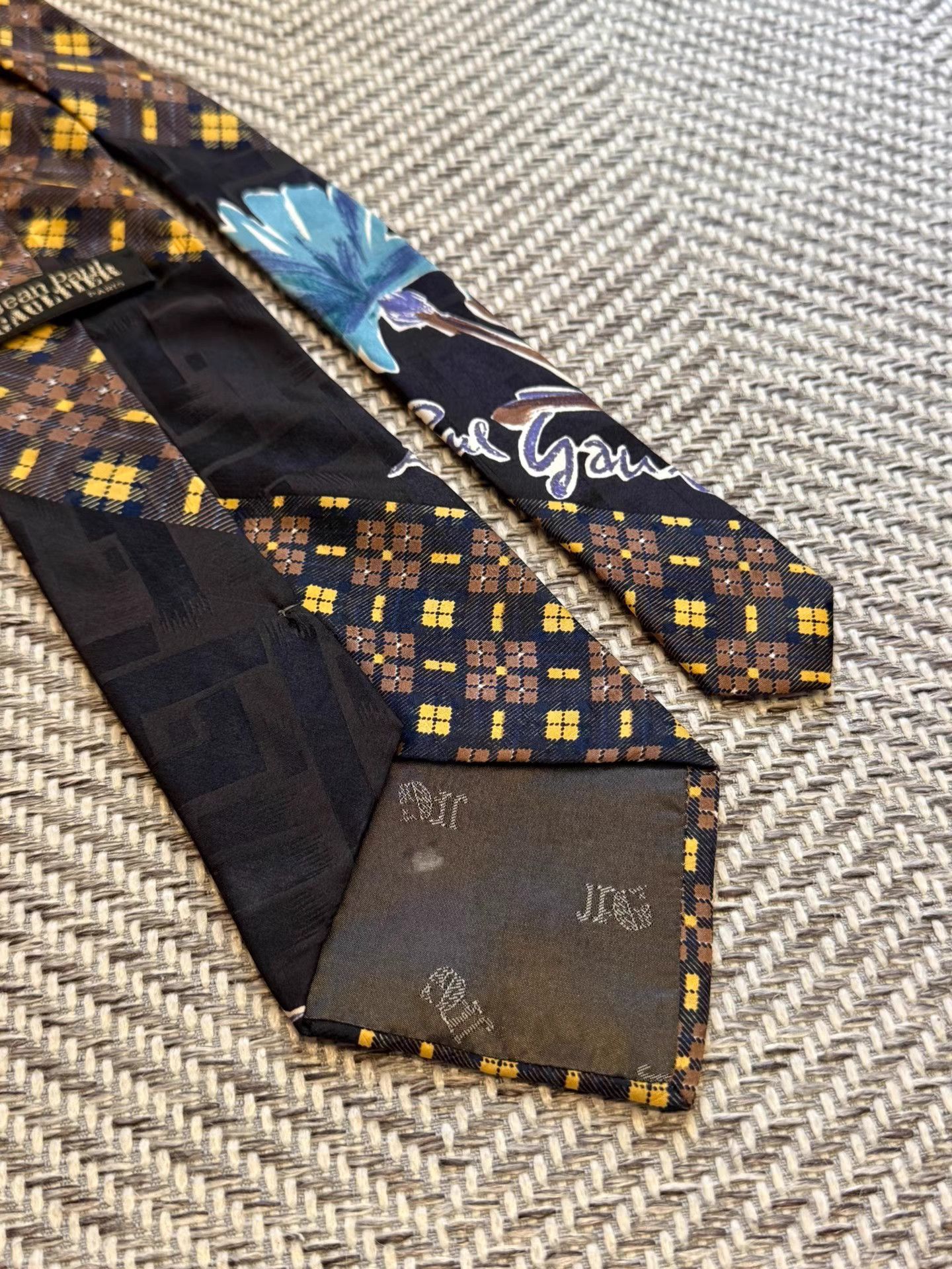 Jean Paul Gaultier Jean Paul Gaultier Patchwork Floral & Signature Tie K24 Size ONE SIZE - 7 Thumbnail