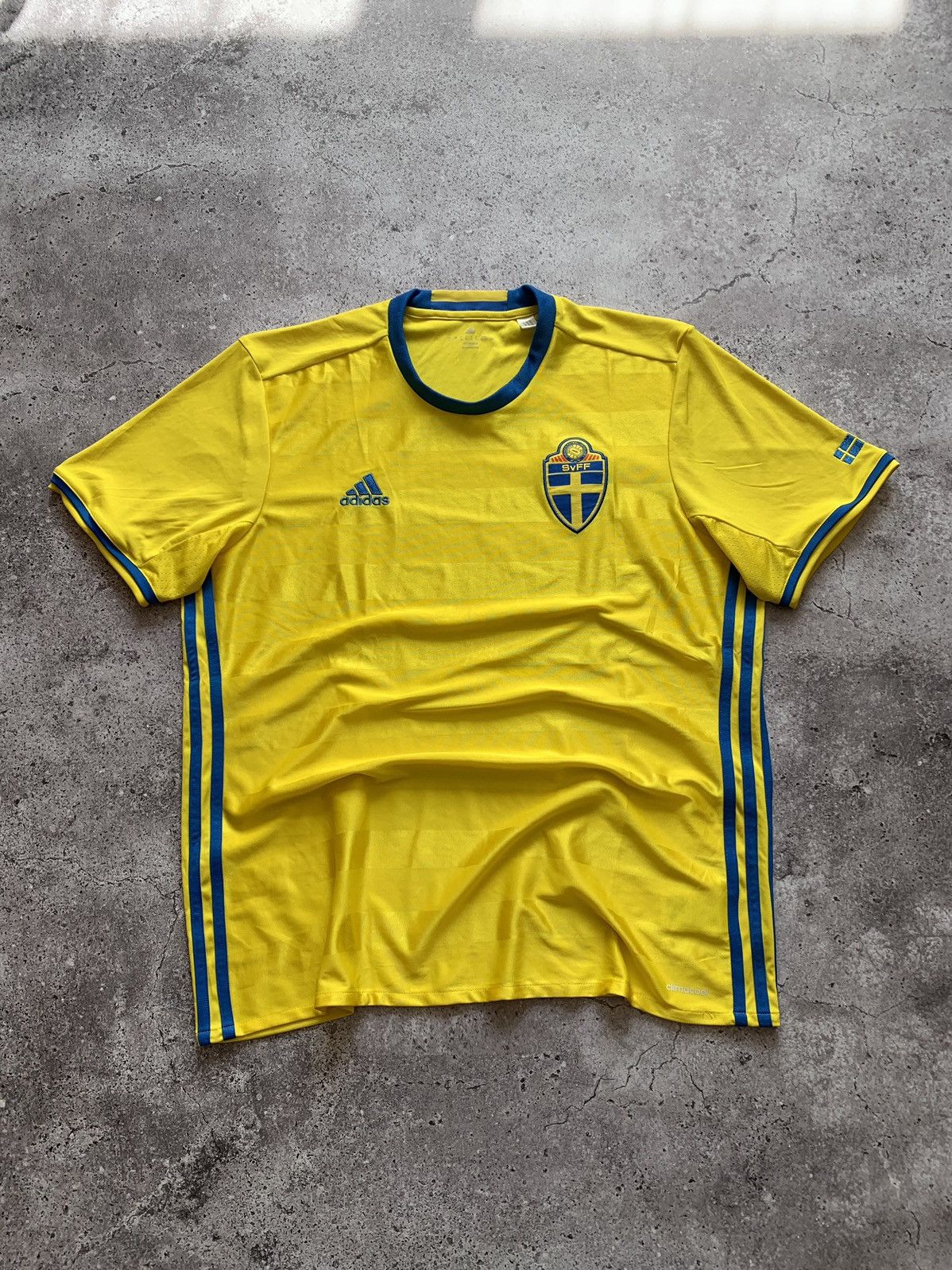 Vintage 🔥ADIDAS SWEDEN 2016 2017 SOCCER JERSEY Size US XL / EU 56 / 4 - 1 Thumbnail