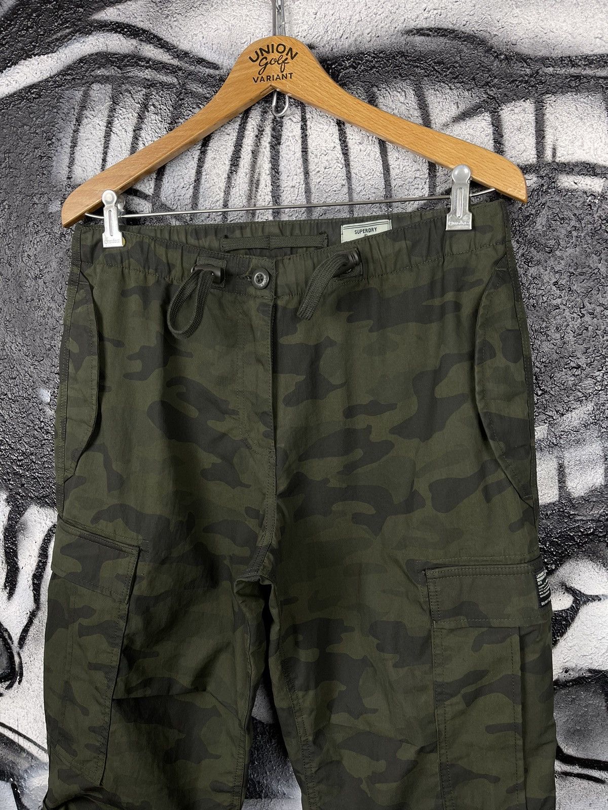 Superdry Y2K SuperDry Grip Camo Parachute Cargo Pants Women’s Size S/M Size 30" / US 8 / IT 44 - 5 Thumbnail