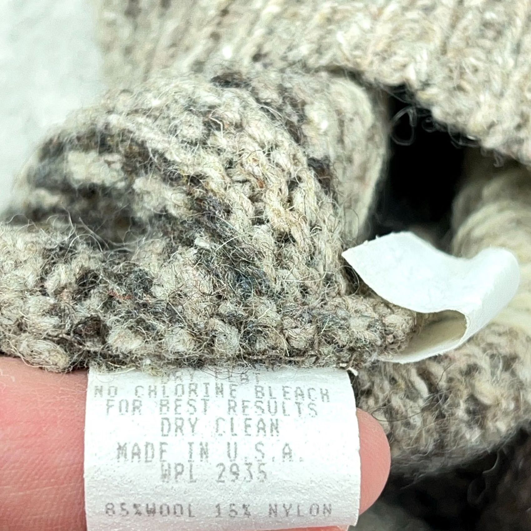Eddie Bauer VINTAGE Eddie Bauer Sweater Women Large Tan Wool Knit Nordic 90s USA Fair Isle Size L / US 10 / IT 46 - 3 Thumbnail