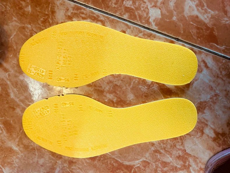 Vetements Vetements Size38.5 Reebok Collaboration Sock Boots Size US 5.5 / EU 38 - 7 Thumbnail