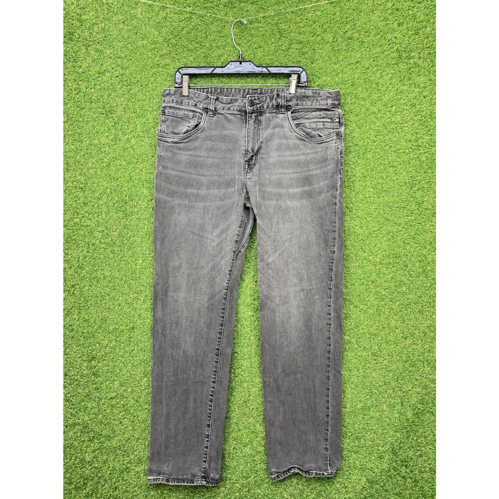 Prana PrAna Jeans Mens 36x32 Black Denim Stretch Outdoor Hiking Casual Breathe Grey Size US 36 / EU 52 - 2 Thumbnail