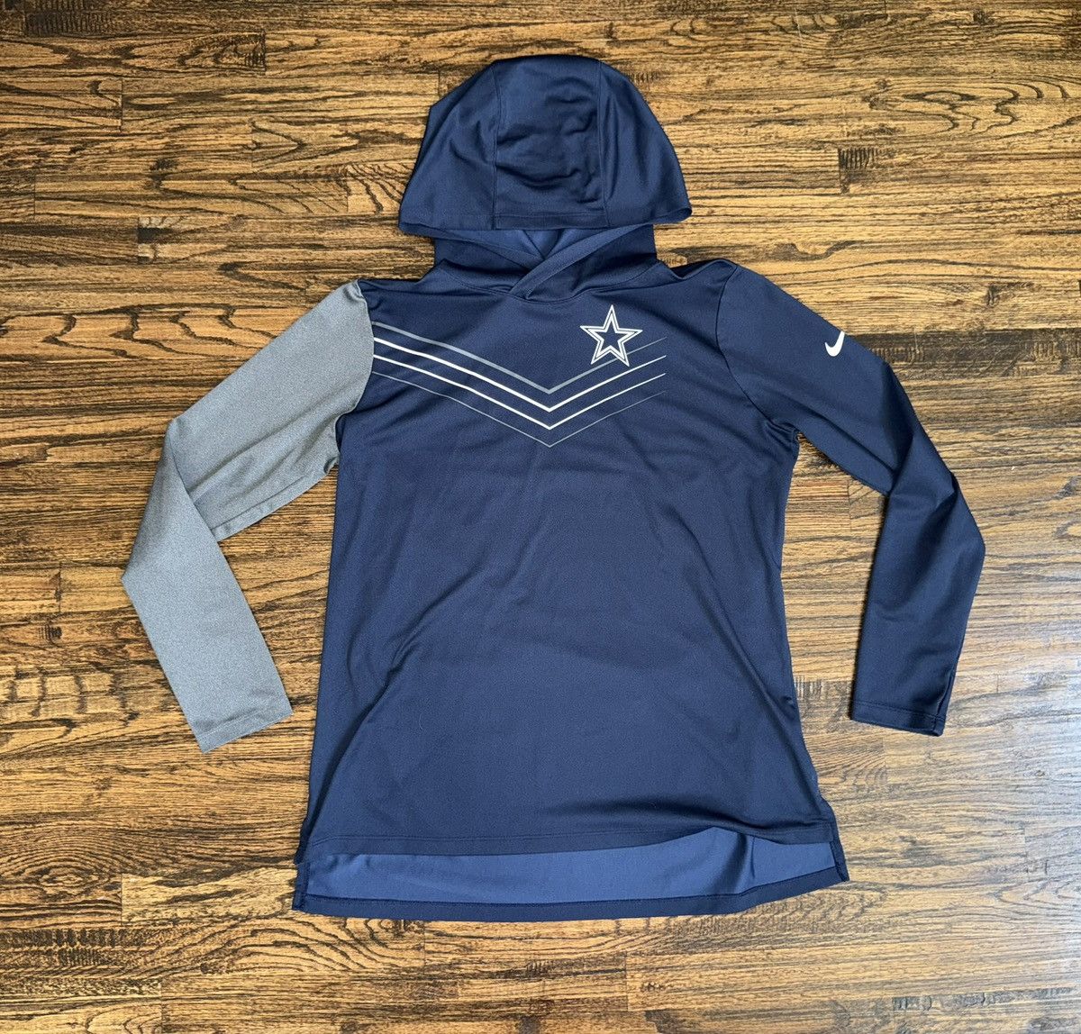 NFL Dallas Cowboys Pullover Hoodie Shirt Navy/Gray Athletic XL Size US XL / EU 56 / 4 - 1 Thumbnail