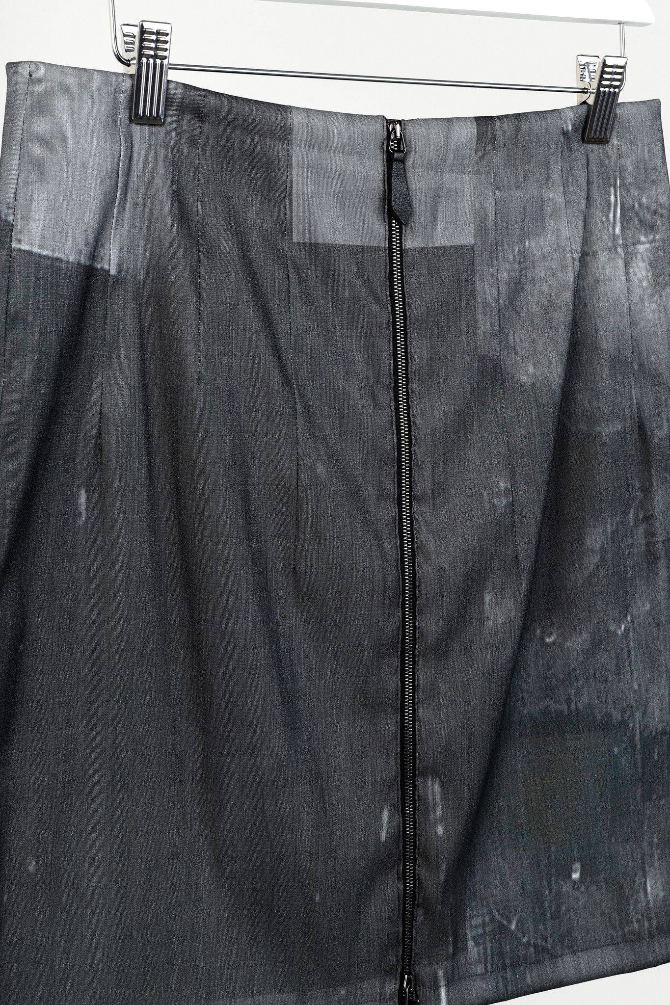 Annette Gortz Annette Gortz Grey Pleated Paint Splatter Skirt Size 27" / US 4 / IT 40 - 3 Thumbnail