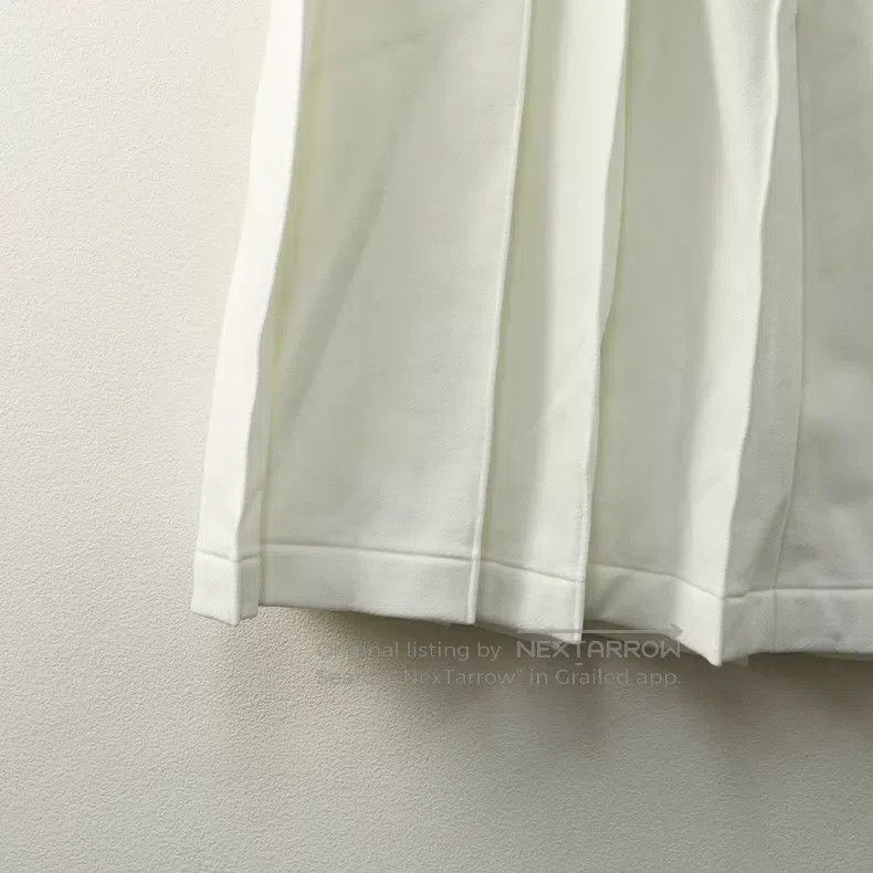 Comme des Garcons Comme des Garcons size S Classic pure white pleated skirt Size 23" - 4 Thumbnail