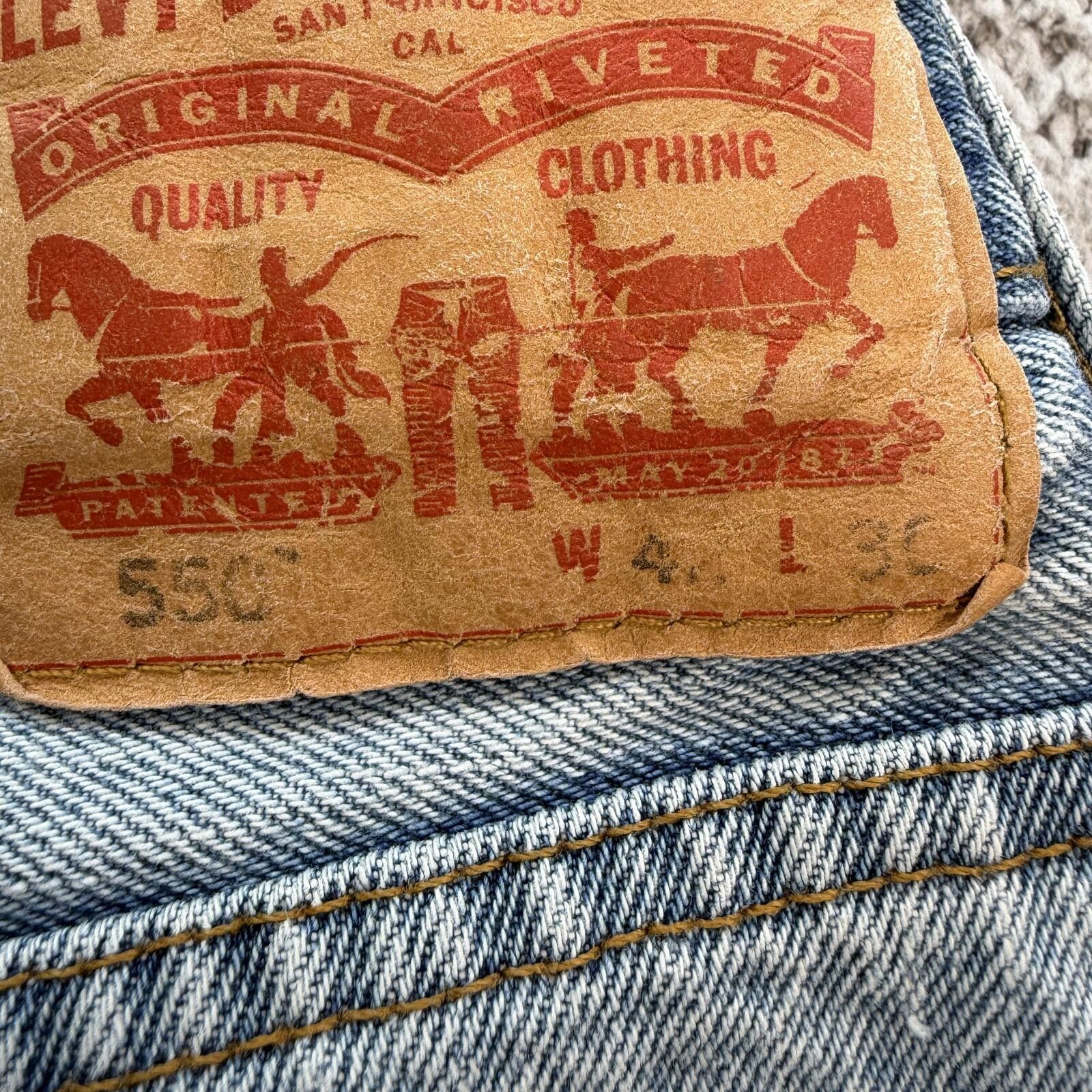 Levi's Vintage Levis 550 Relaxed Fit Light Wash Baggy Jeans 40x28 Size US 40 / EU 56 - 5 Thumbnail