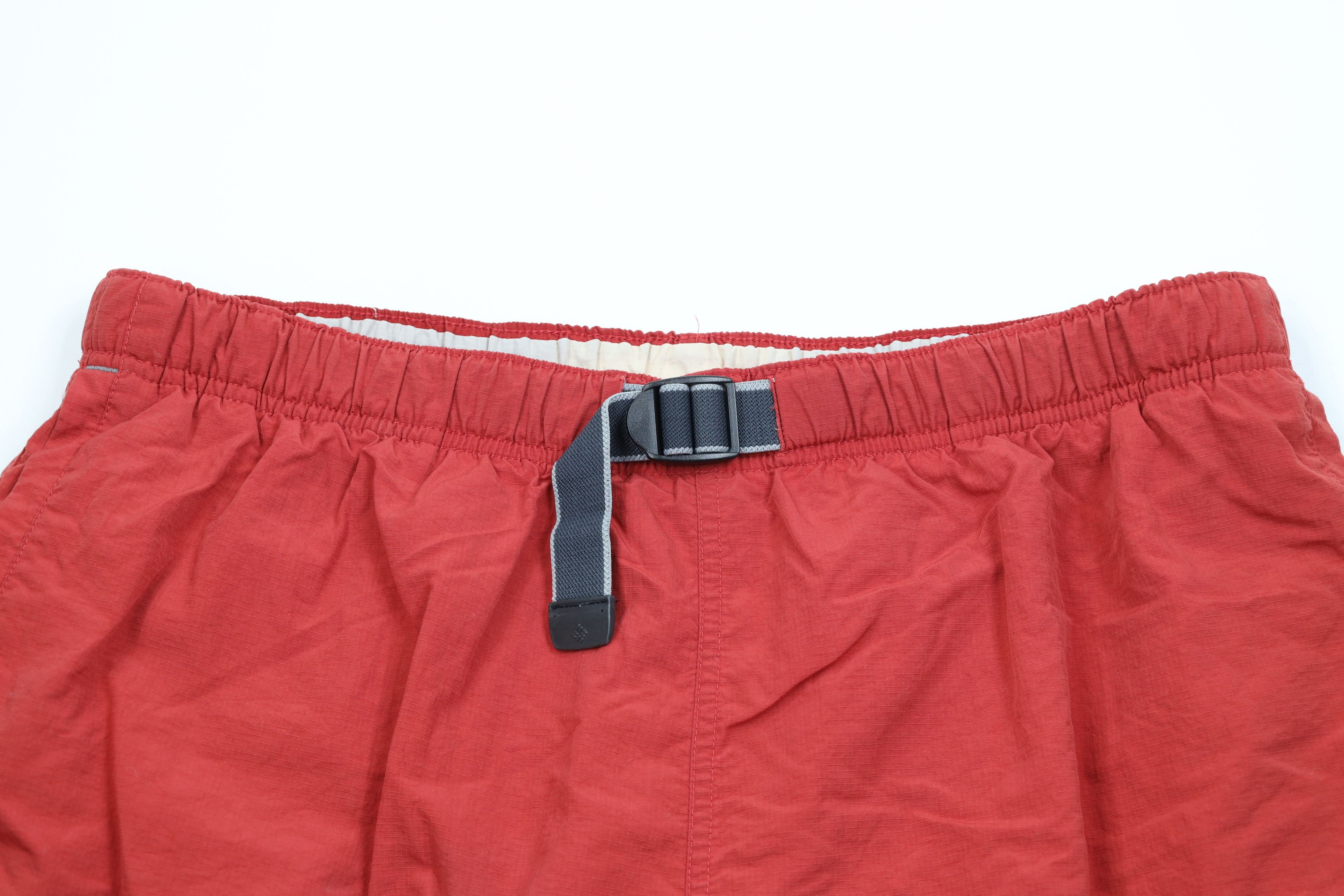 Columbia Vintage Y2K Columbia Lined Above Knee Cargo Shorts Red Size US 36 / EU 52 - 2 Thumbnail