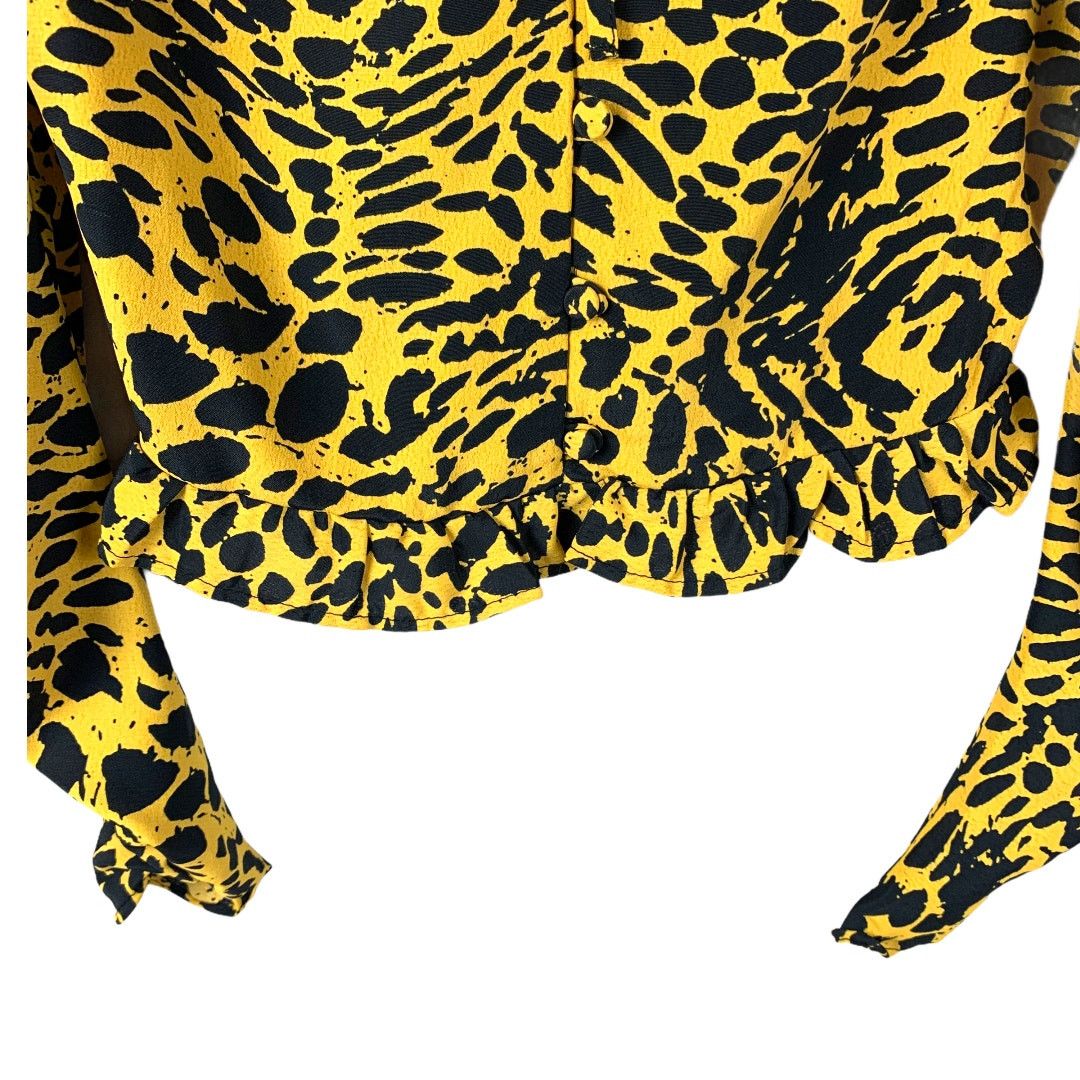 Topshop Topshop Ruched Sleeve Animal Print Peplum Ruffle Top 4 S Size S / US 4 / IT 40 - 8 Thumbnail