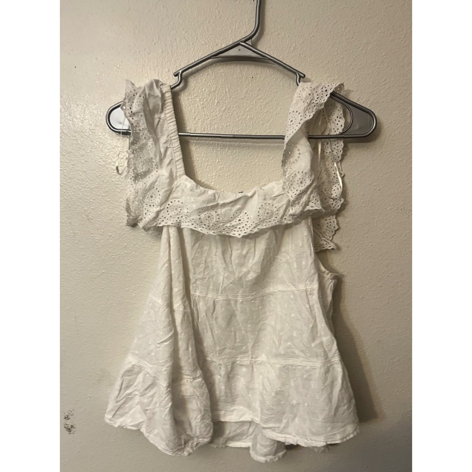 Old Navy Old Navy Tank White Cotton Bohemian Shirt L Adults Women Sleeveless Tie Bow 100% Cotton Swingy Tank Top Shirt White — Vintage: No Size L / US 10 / IT 46 - 2 Thumbnail