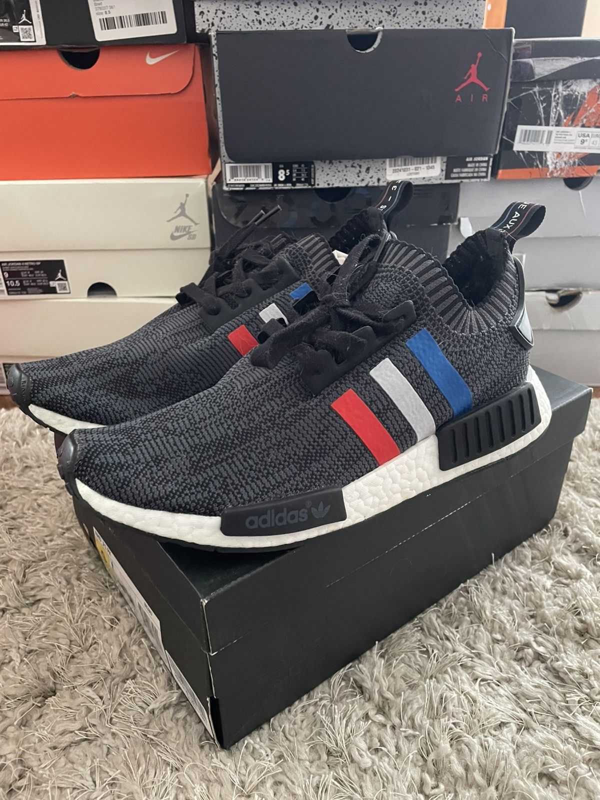 Adidas Adidas nmd Primeknit Tri color Size US 9 / EU 42 - 1 Thumbnail