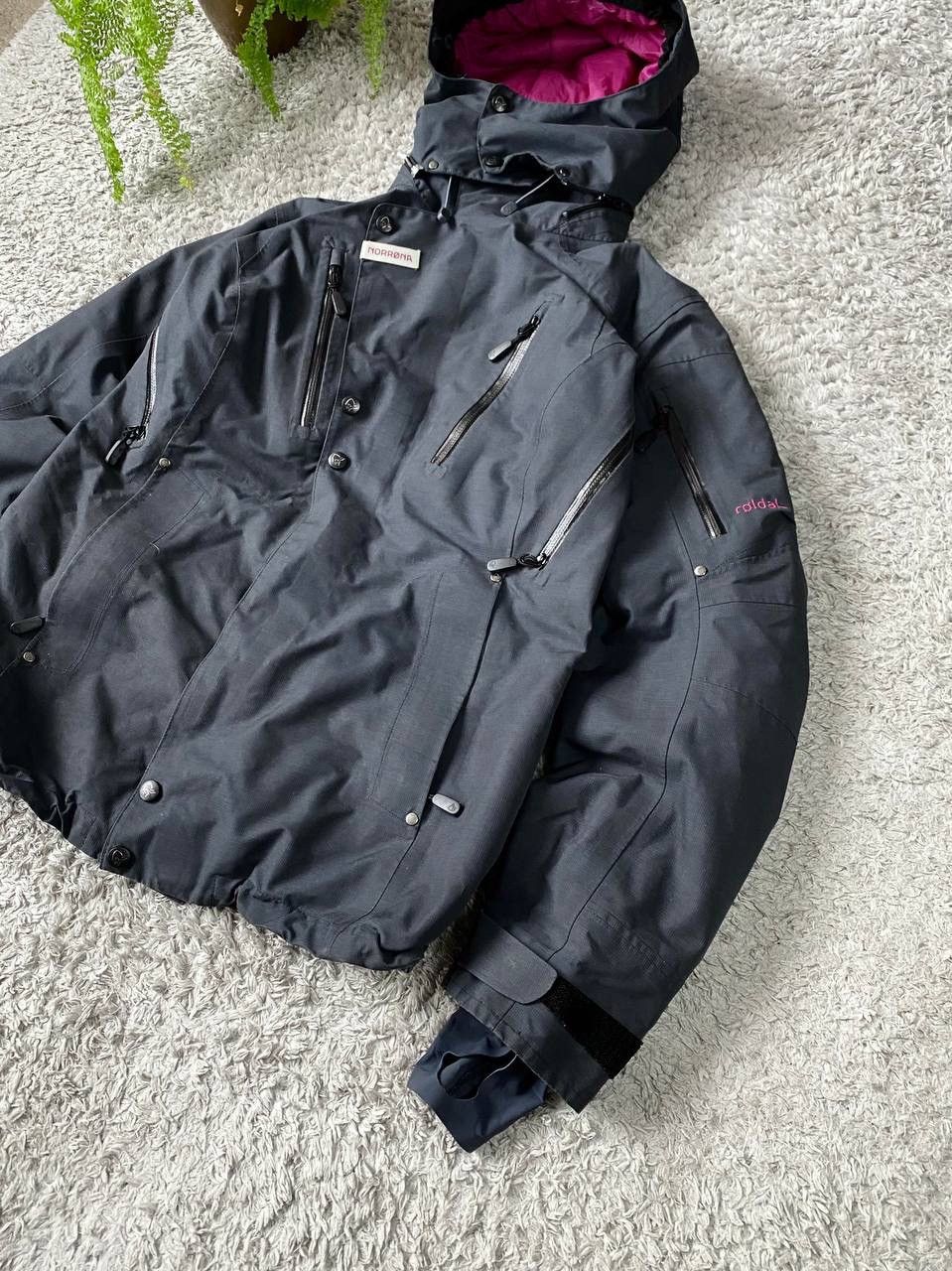 Norrona Norrona Light Jacket Streetwear Gorpcore Outdoor Gore-Tex Size L / US 10 / IT 46 - 3 Thumbnail
