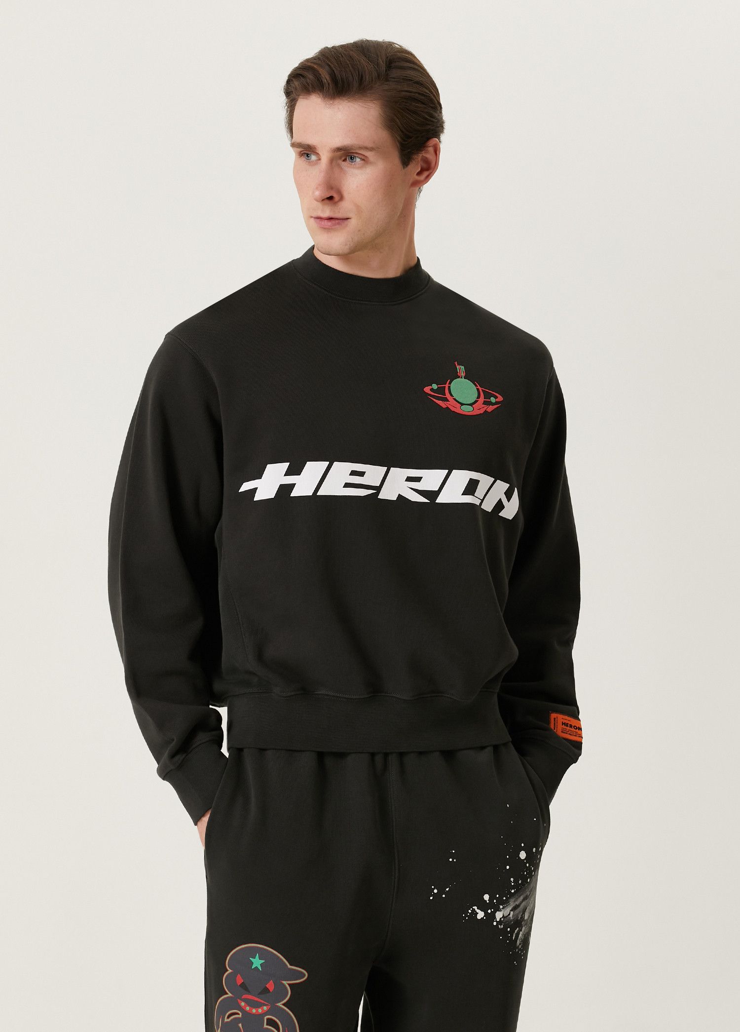 Heron Preston HERON PRESTON green Burn logo print sweatshirt Medium Size US M / EU 48-50 / 2 - 2 Thumbnail