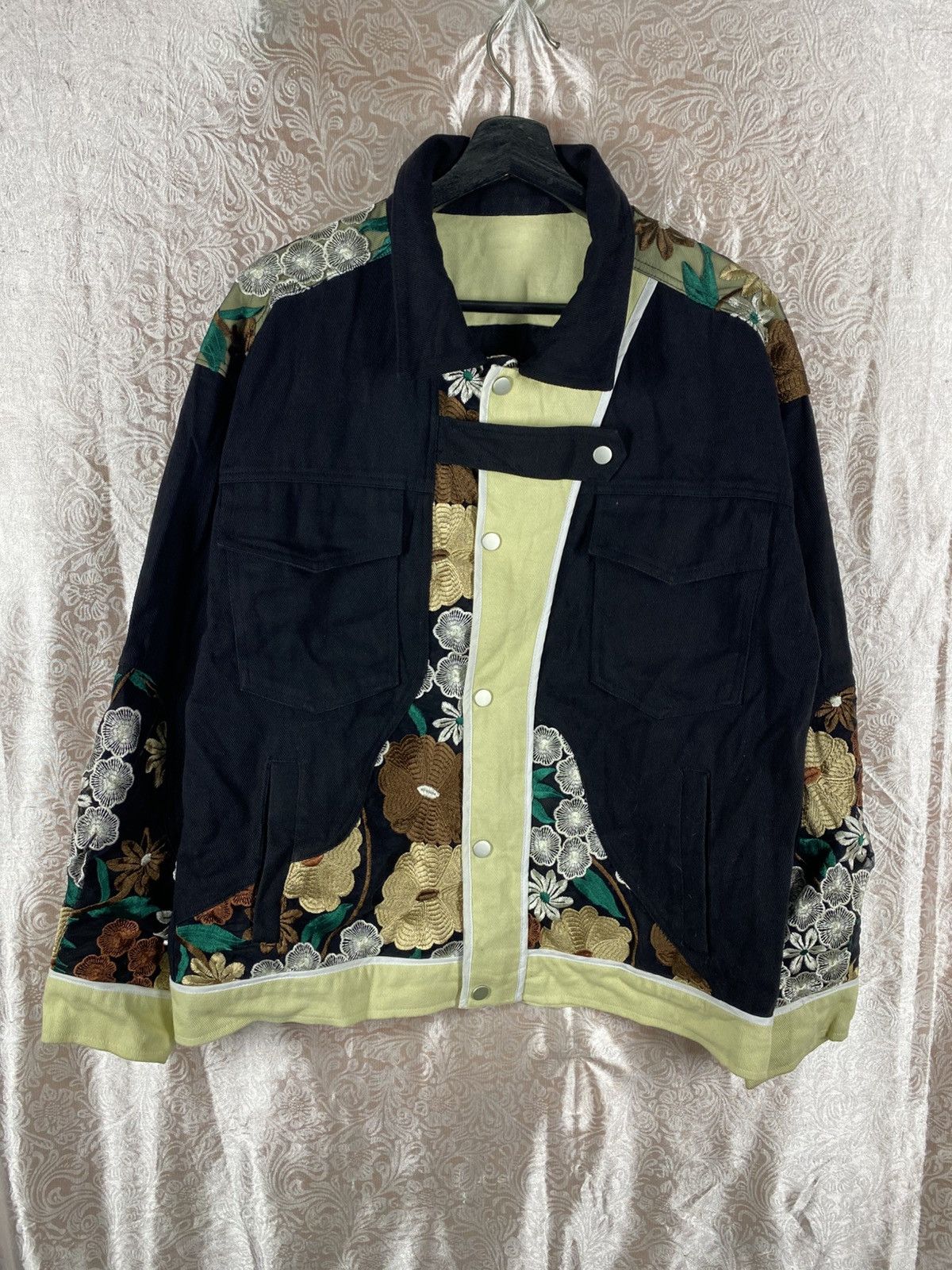 Japanese Brand Vintage Style Floral Patchwork Cropped Jacket Black Cotton Size US M / EU 48-50 / 2 - 3 Thumbnail